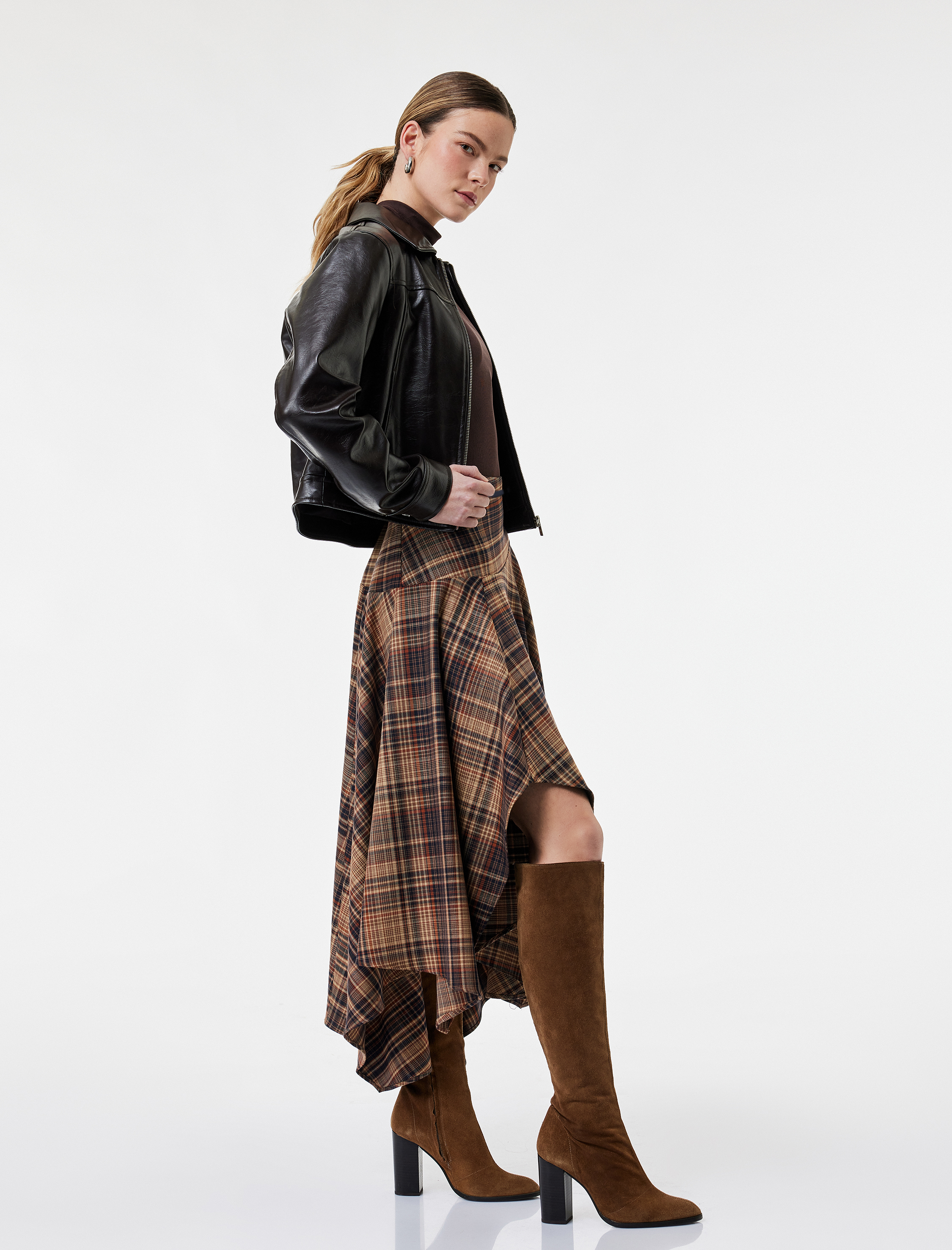   Yüksek Bel Asimetrik Kesim Kloş Midi Ekose Etek