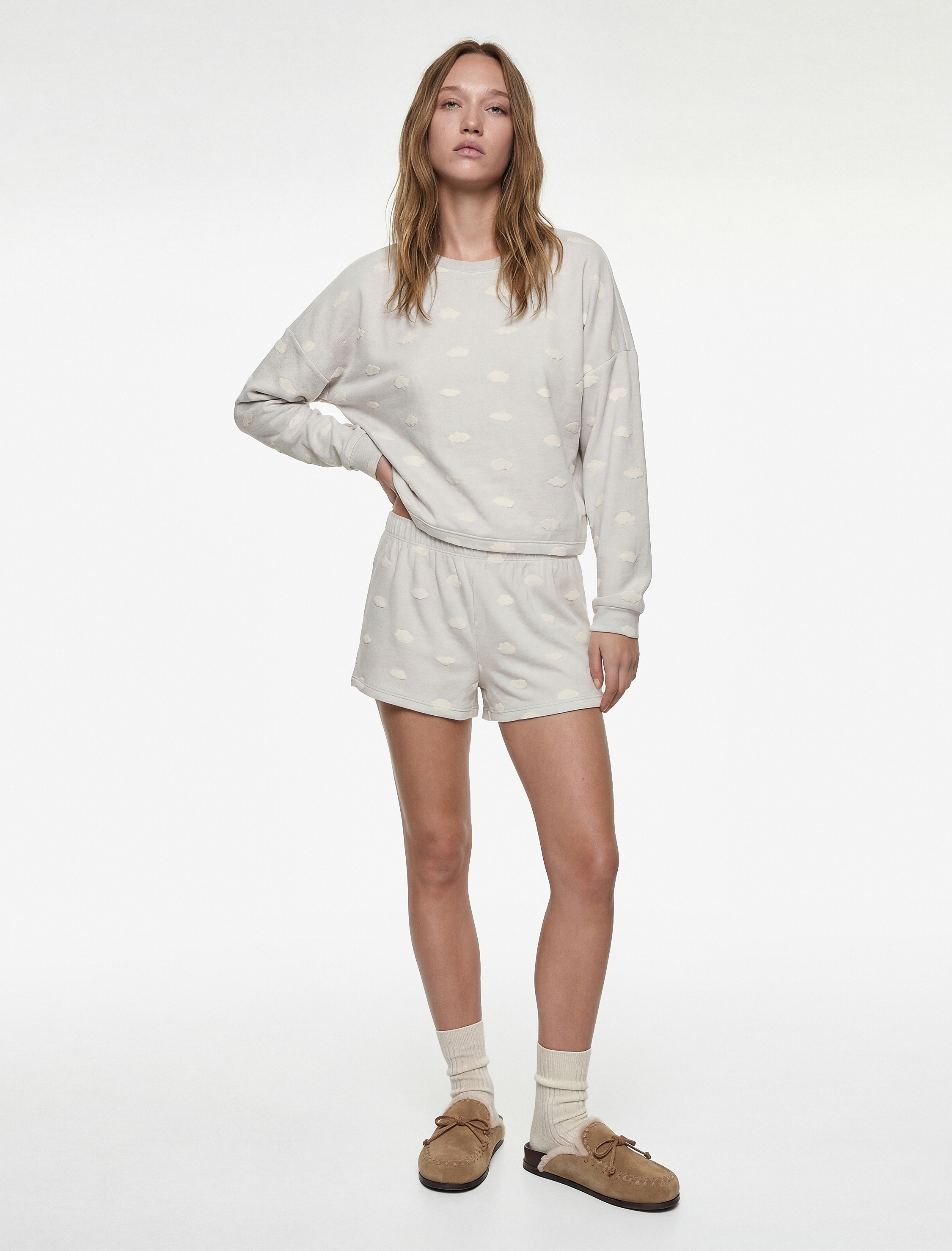   Uzun Kollu Bisiklet Yaka Rahat Kesim Pijama Takımı