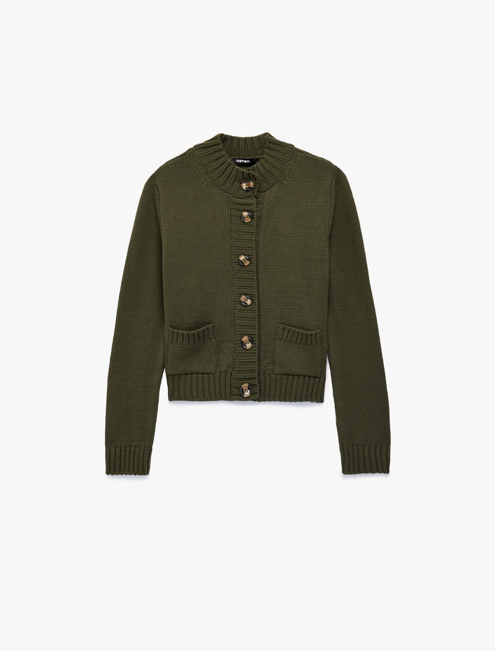  Uzun Kollu Cepli Hafif Dik Yaka Düğmeli Triko Hırka