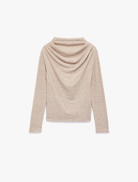 Drape Detaylı Uzun Kollu Geniş Dik Yaka Tişört