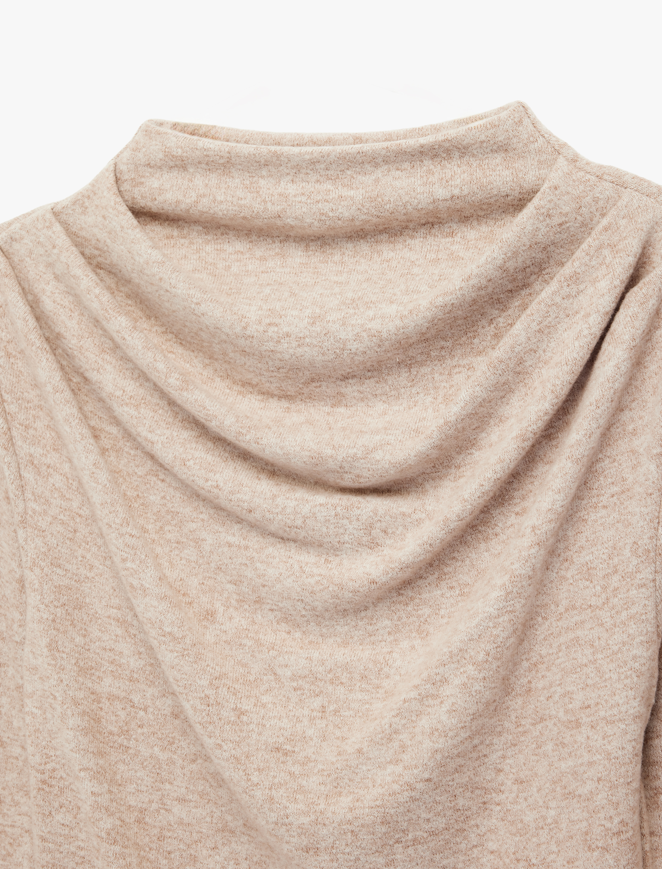   Drape Detaylı Uzun Kollu Geniş Dik Yaka Tişört