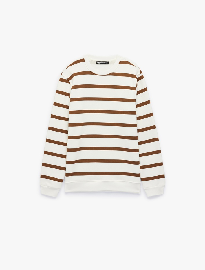  Uzun Kollu Bisiklet Yaka Şardonlu Regular Fit Sweatshirt