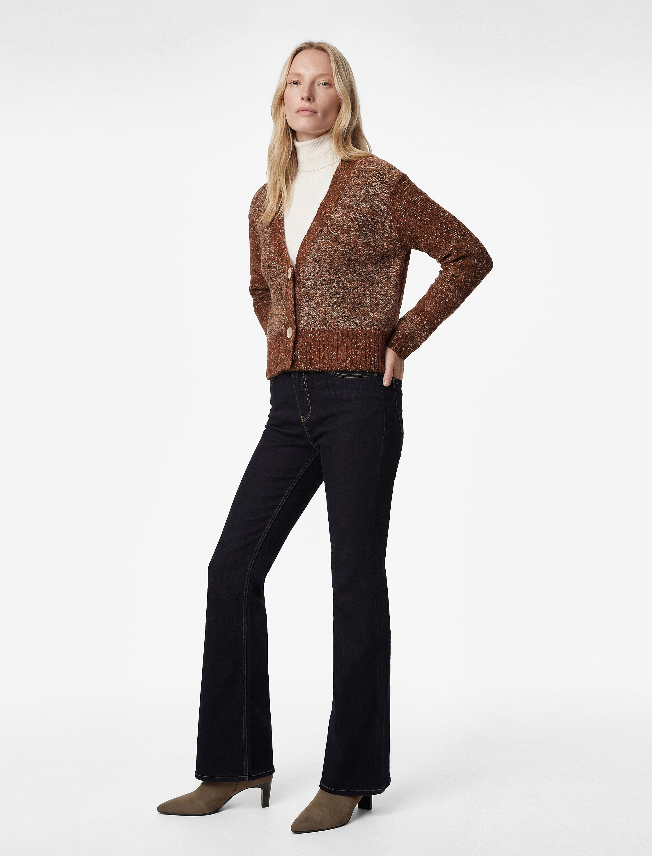   Koton X Melis Ağazat - Uzun Kollu V Yaka Pullu Payetli Parıltılı Triko Crop Hırka