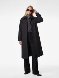 Uzun Kemerli Kaşe Kaban Uzun Kollu Düğmeli Cepli