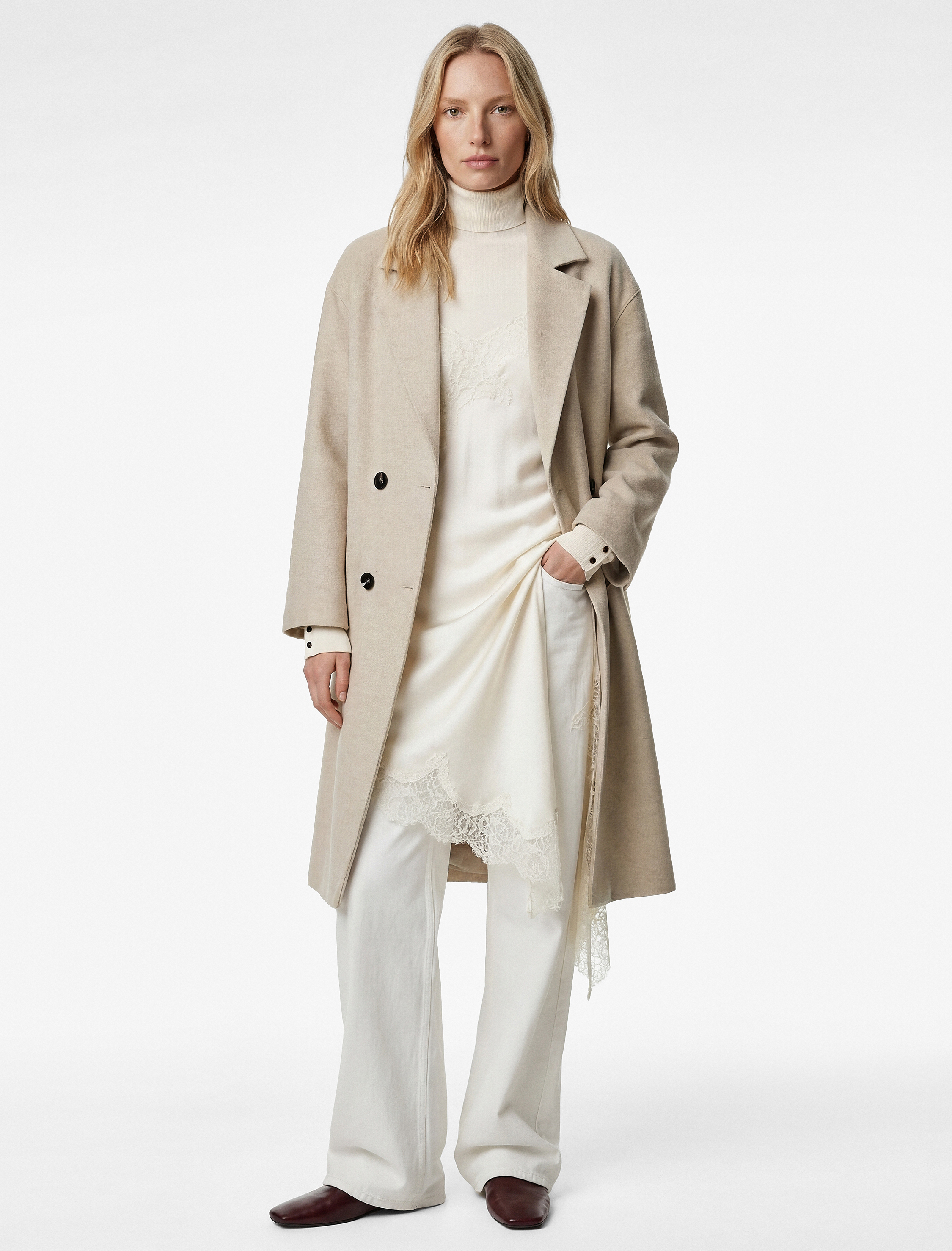   Kuşak Detaylı Düğmeli Kruvaze Uzun Kollu Kaşe Kaban