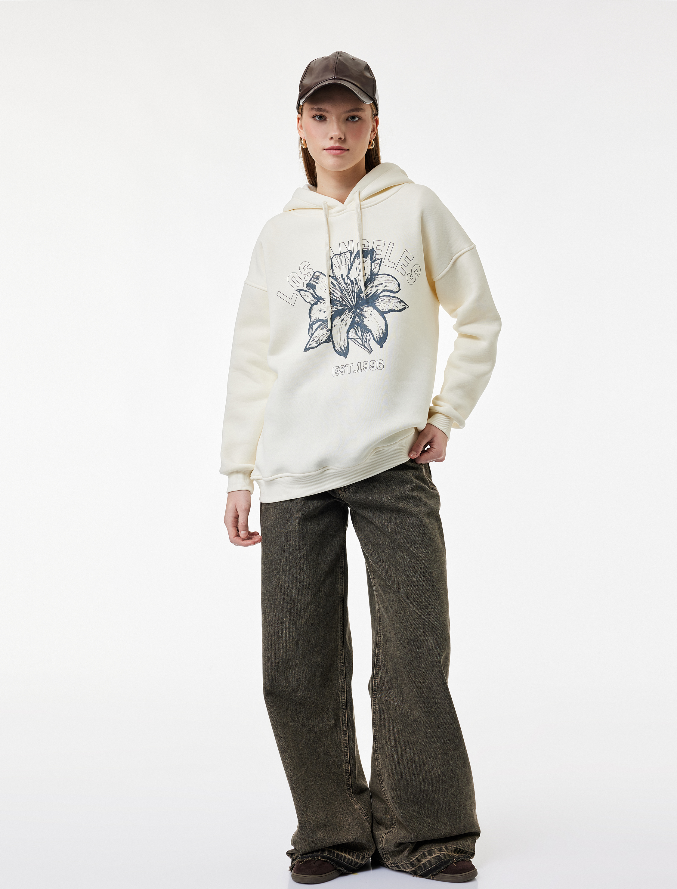   Rahat Kalıp Şardonlu Uzun Kollu Baskılı Kapüşonlu Sweatshirt