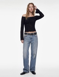 Uzun İspanyol Kollu Slim Fit Omzu Açık Tül Dantelli Tişört