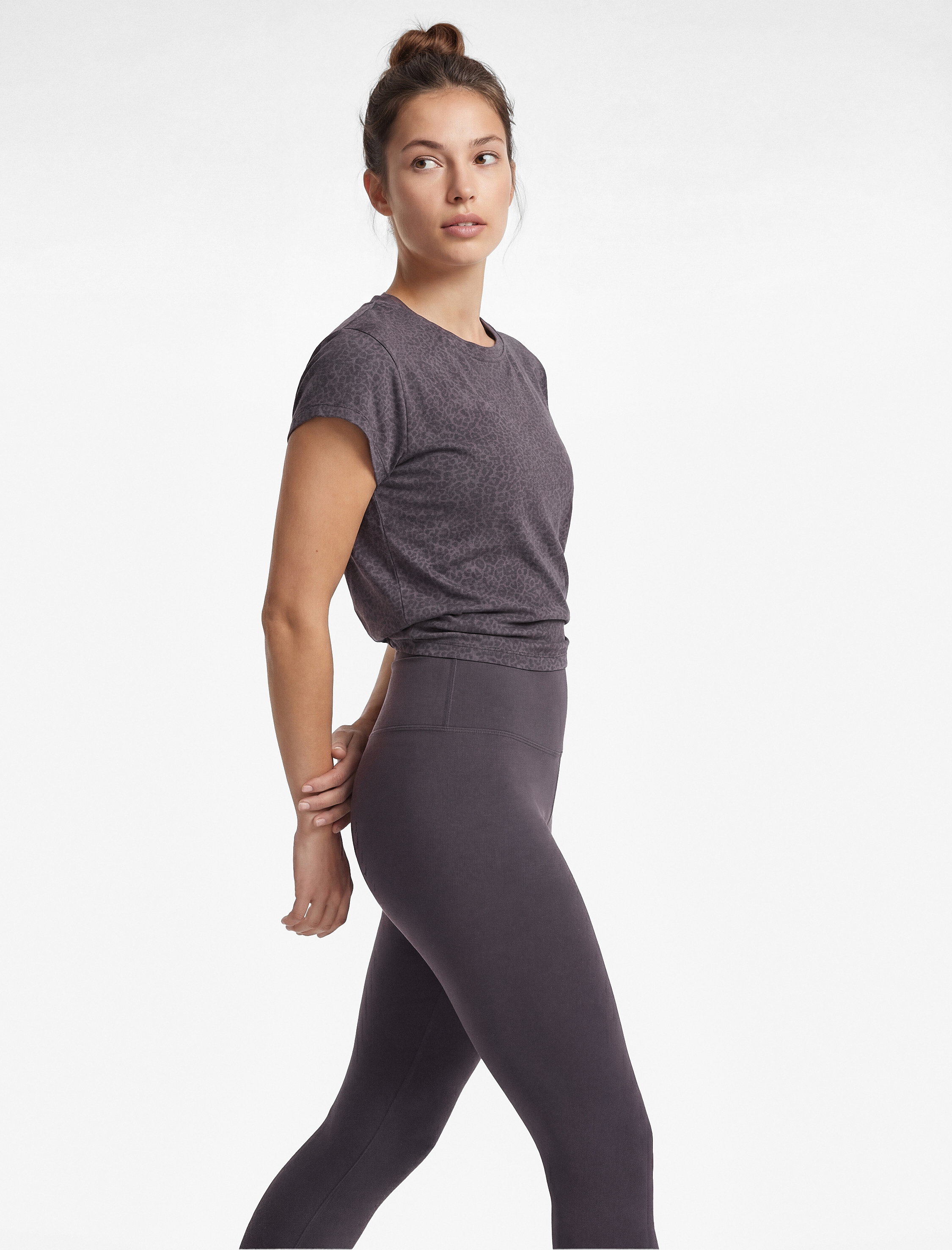   Kısa Kollu Bisiklet Yaka Leopar Baskılı Spor Tişört