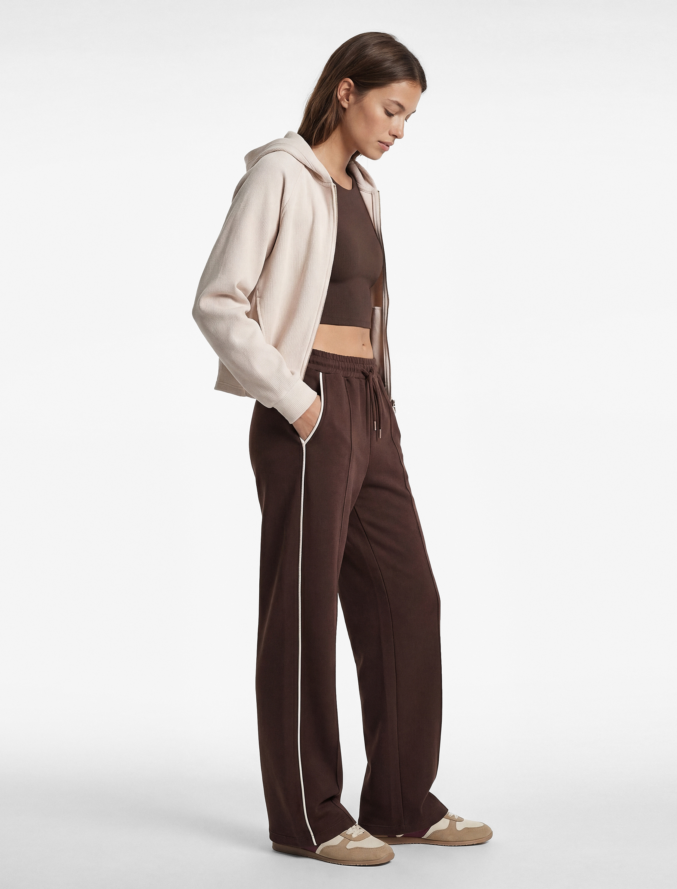   Yüksek Bel Lastikli Cep Detaylı Biyeli Oversize Geniş Paça Eşofman Altı