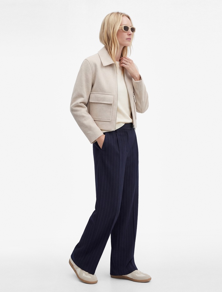  Regular Fit Uzun Kollu Cepli Fermuarlı Crop Kaşe Ceket