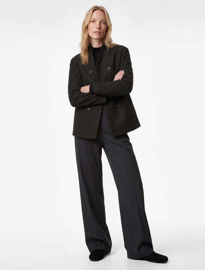  Uzun Kollu Dik Yaka Düğmeli Kruvaze Kaşe Ceket