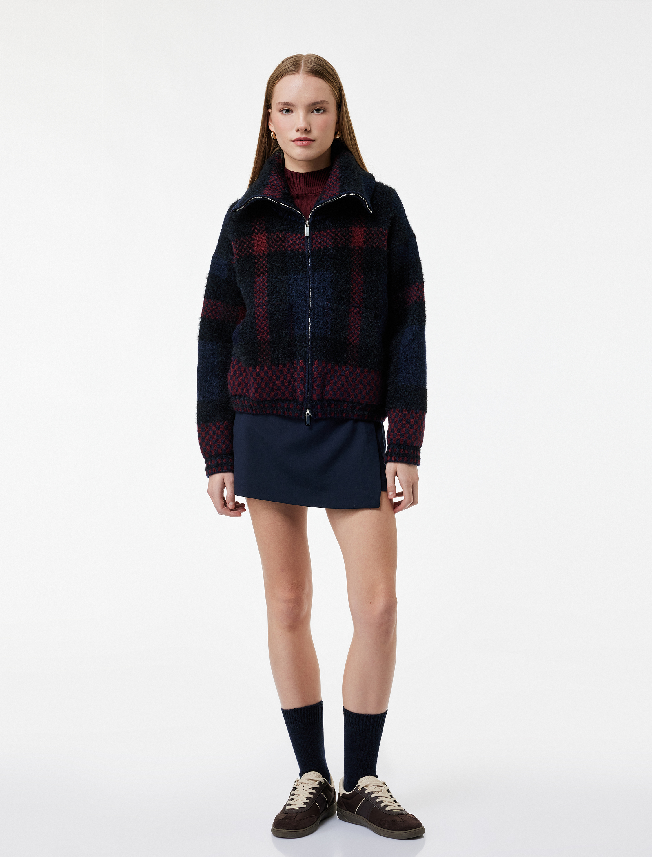   Dik Yaka Fermuarlı Ekoseli Hırka