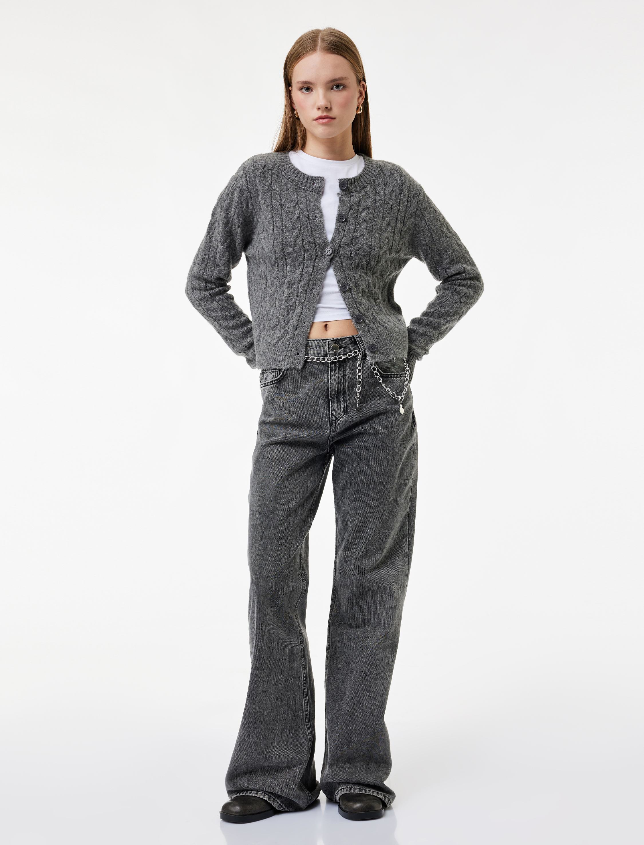   Bisiklet Yaka Düğmeli Saç Örgü Dokulu Triko Hırka