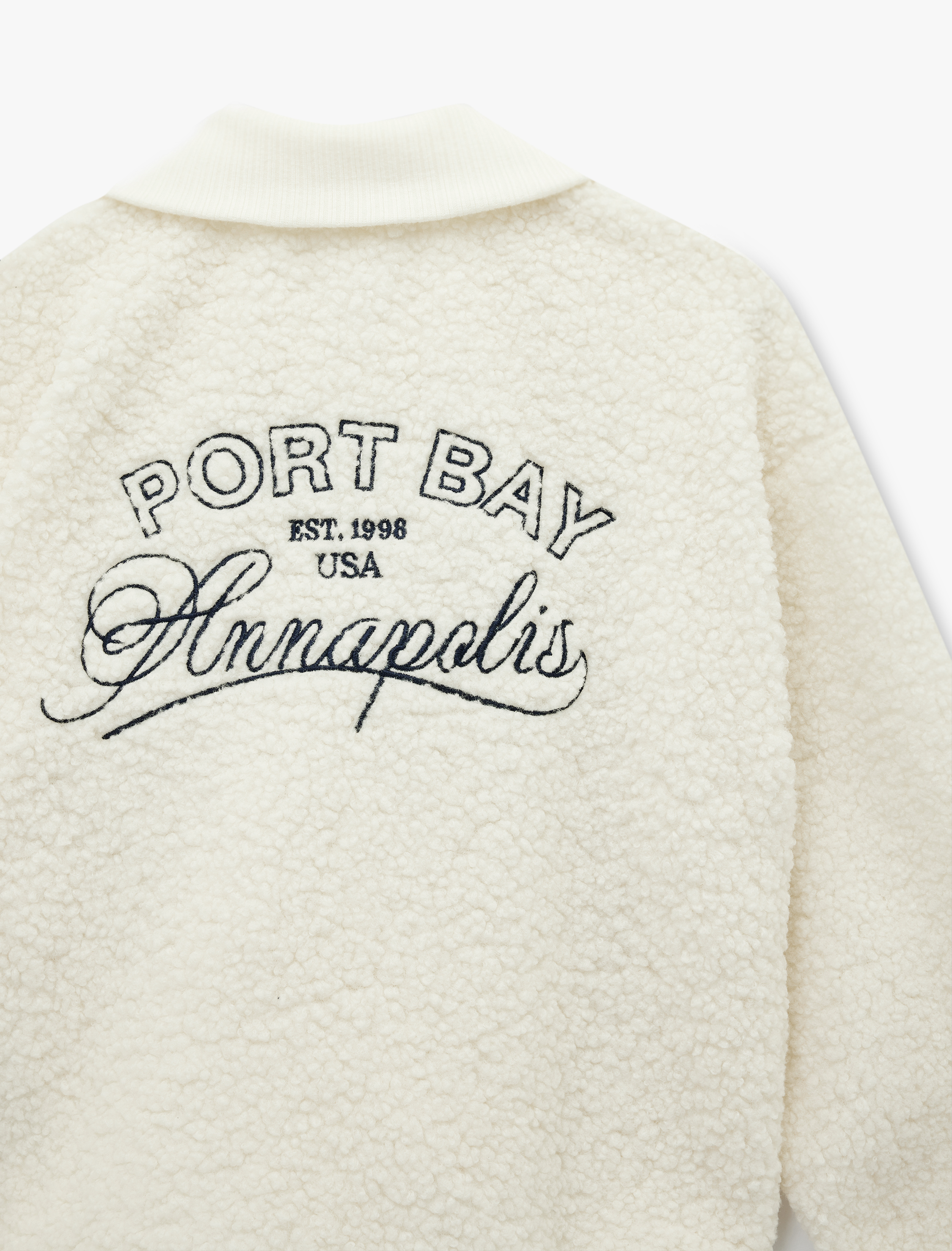   Rahat Kalıp Arkası Nakış Detaylı Cepli Uzun Kollu Fermuarlı Crop Peluş Ceket