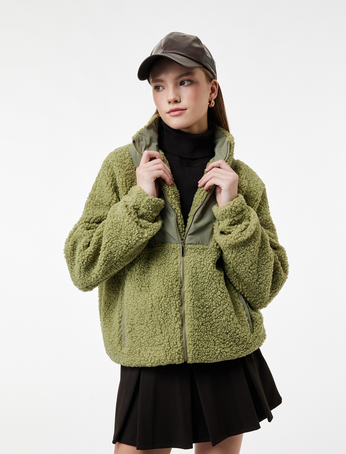  Uzun Kollu Cepli Dik Yaka Fermuarlı Peluş Ceket