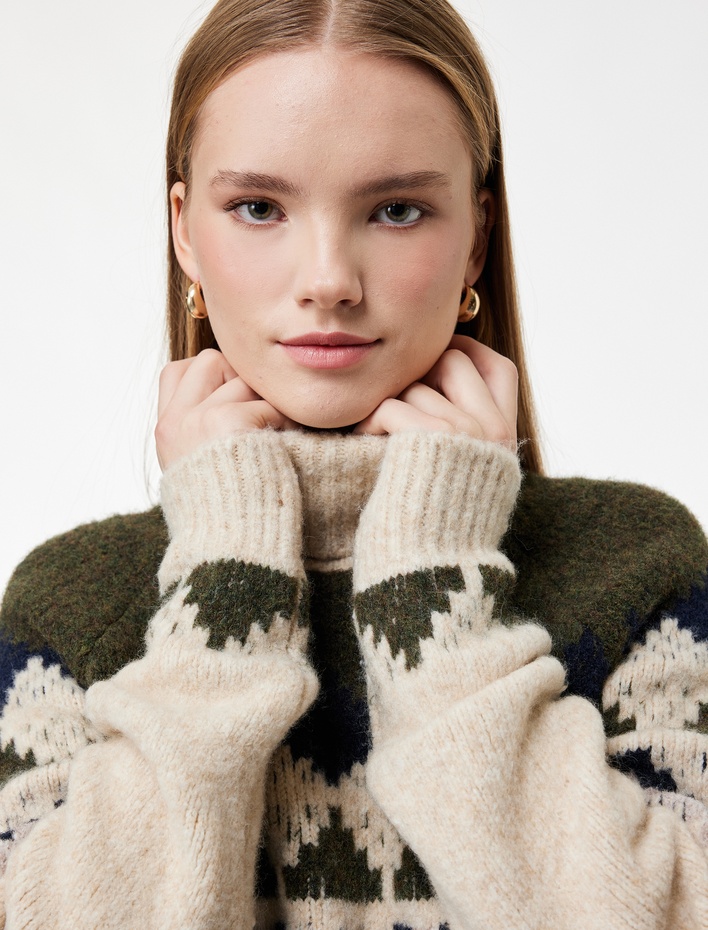  Uzun Kollu Etnik Desenli Balıkçı Yaka Triko Kazak