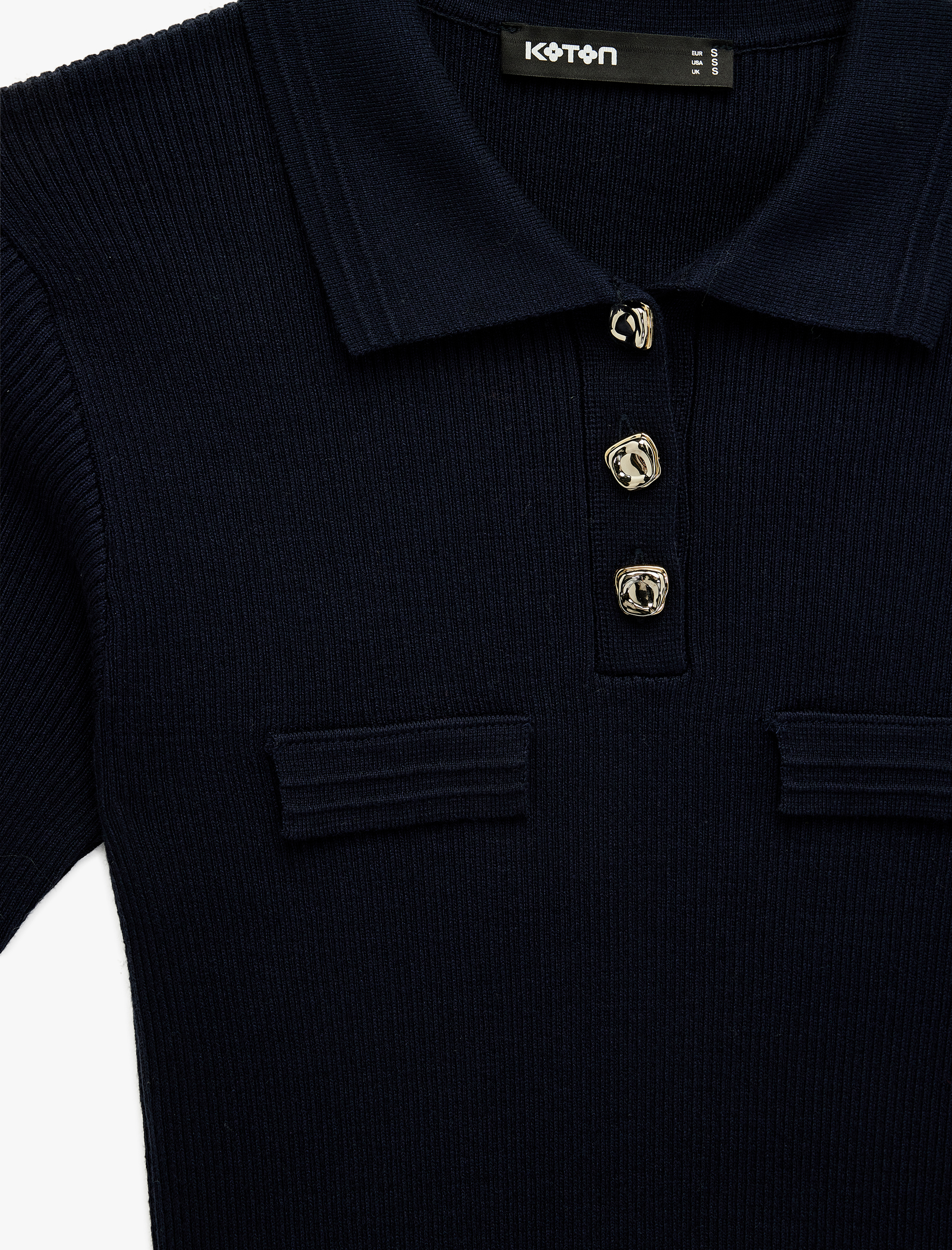   Slim Fit Yarım Düğme Detaylı Kısa Kollu Polo Yaka Triko Kazak