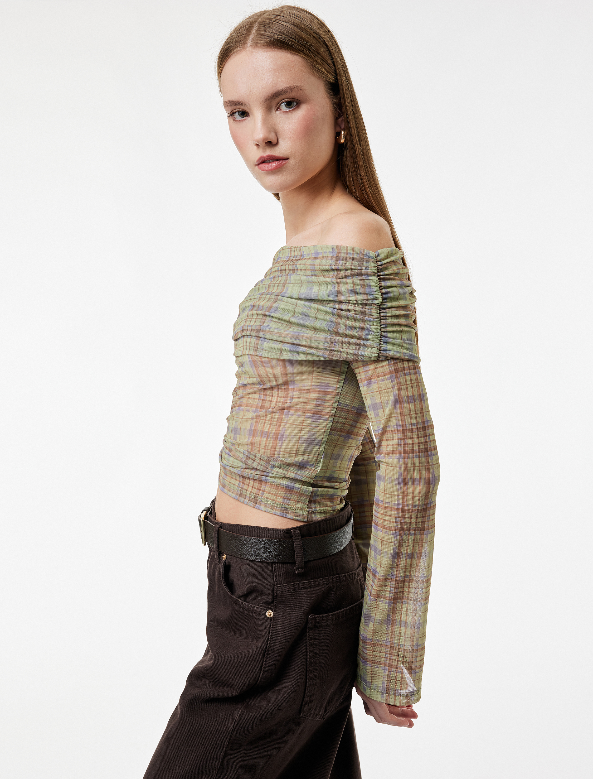   Uzun Kollu Slim Fit Omzu Açık Ekose Tişört