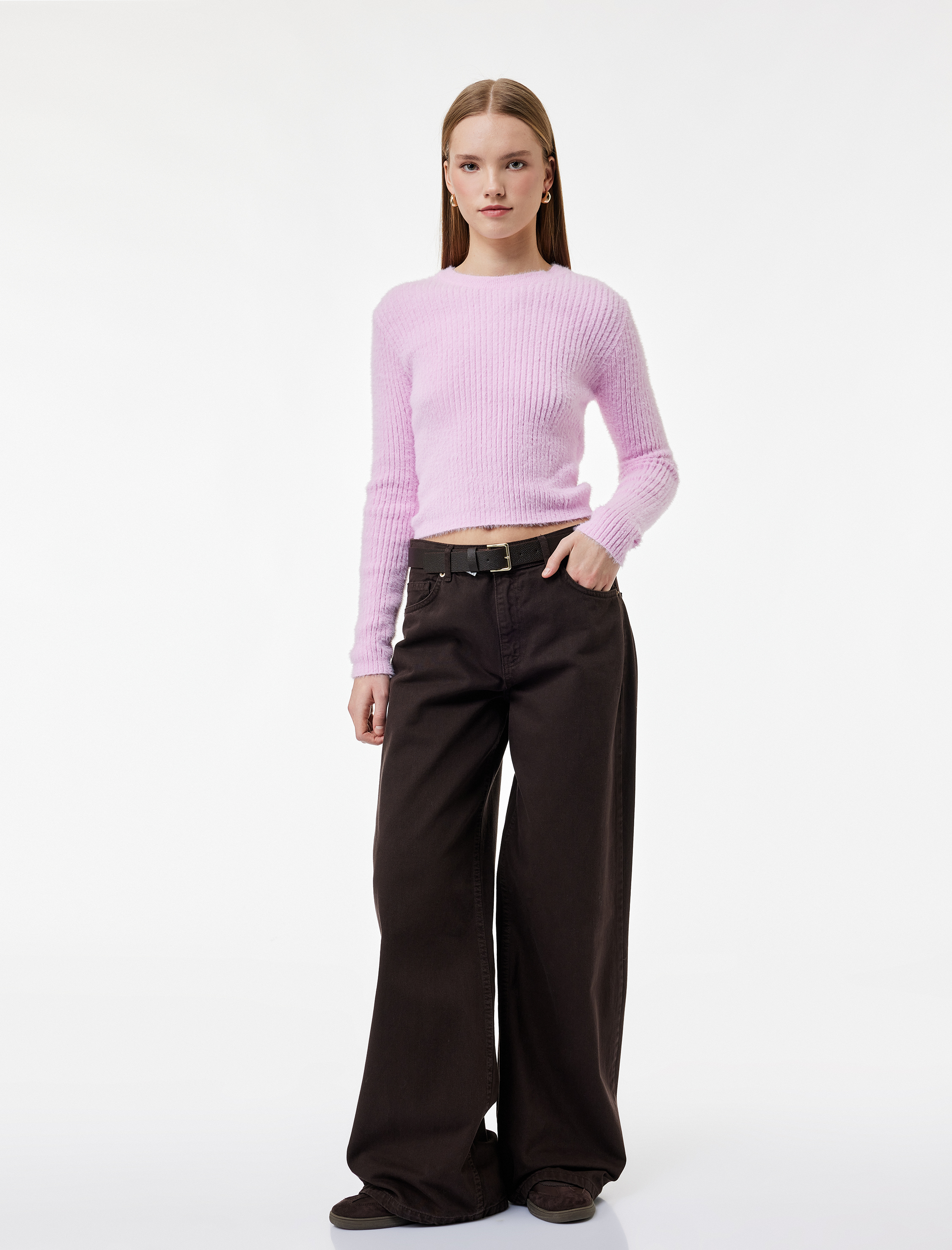   Uzun Kollu Bisiklet Yaka Slim Fit Dokulu Triko Crop Kazak