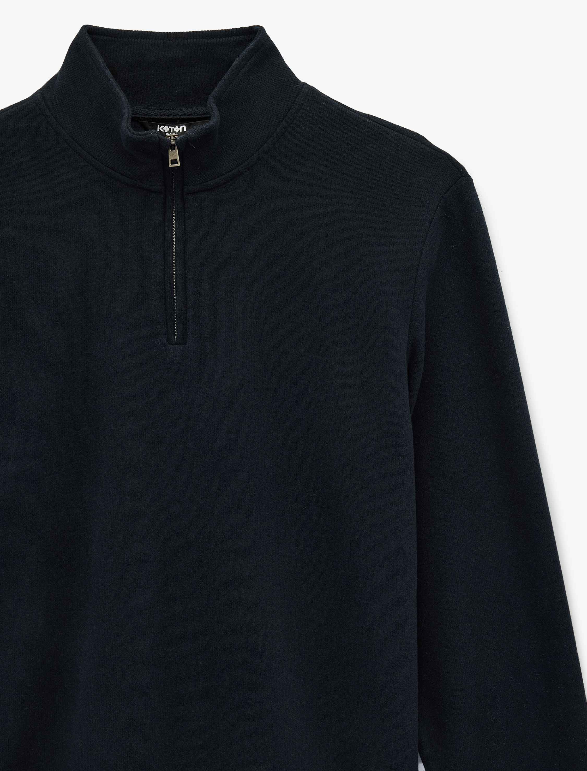   Regular Fit Uzun Kollu Yarım Fermuarlı Sweatshirt