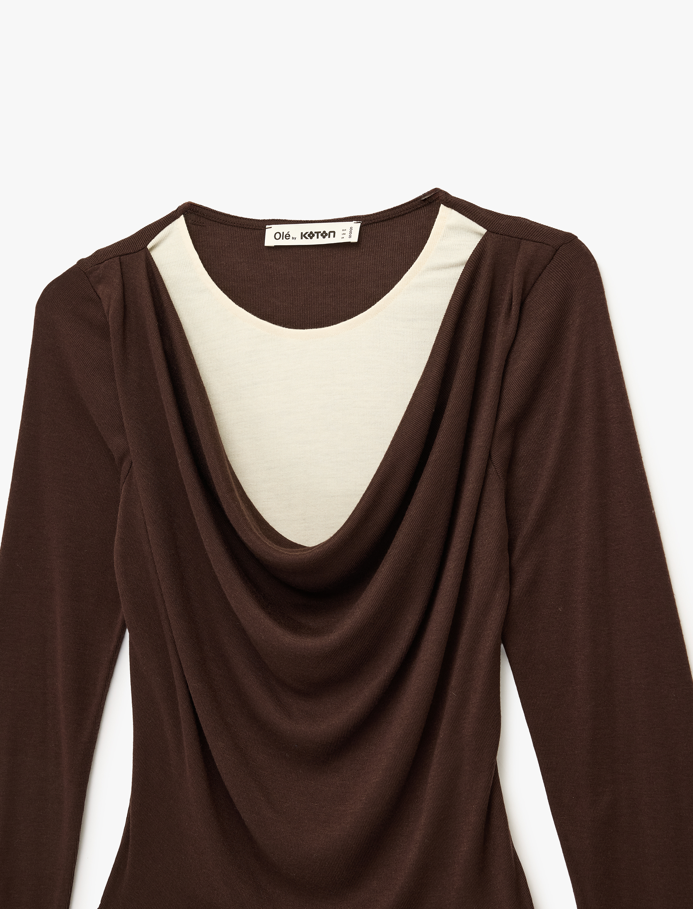   Slim Fit Uzun Kollu Renk Kontrastlı Degaje Yaka Tişört