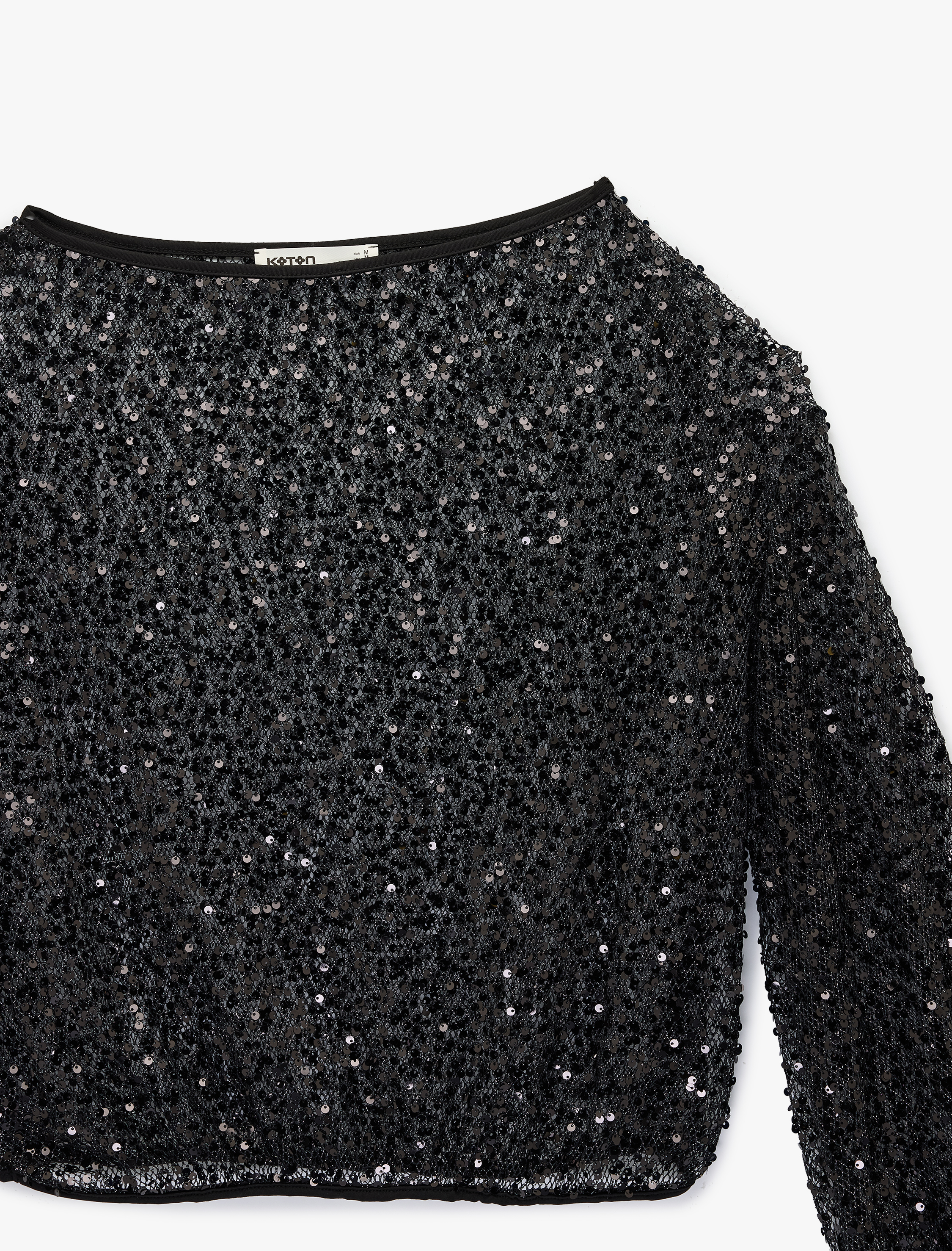   Kayık Yuvarlak Yaka Uzun Kollu Pullu Payetli Bluz