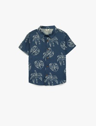 Pamuklu Desenli Düğme Detaylı Kısa Kollu Gömlek