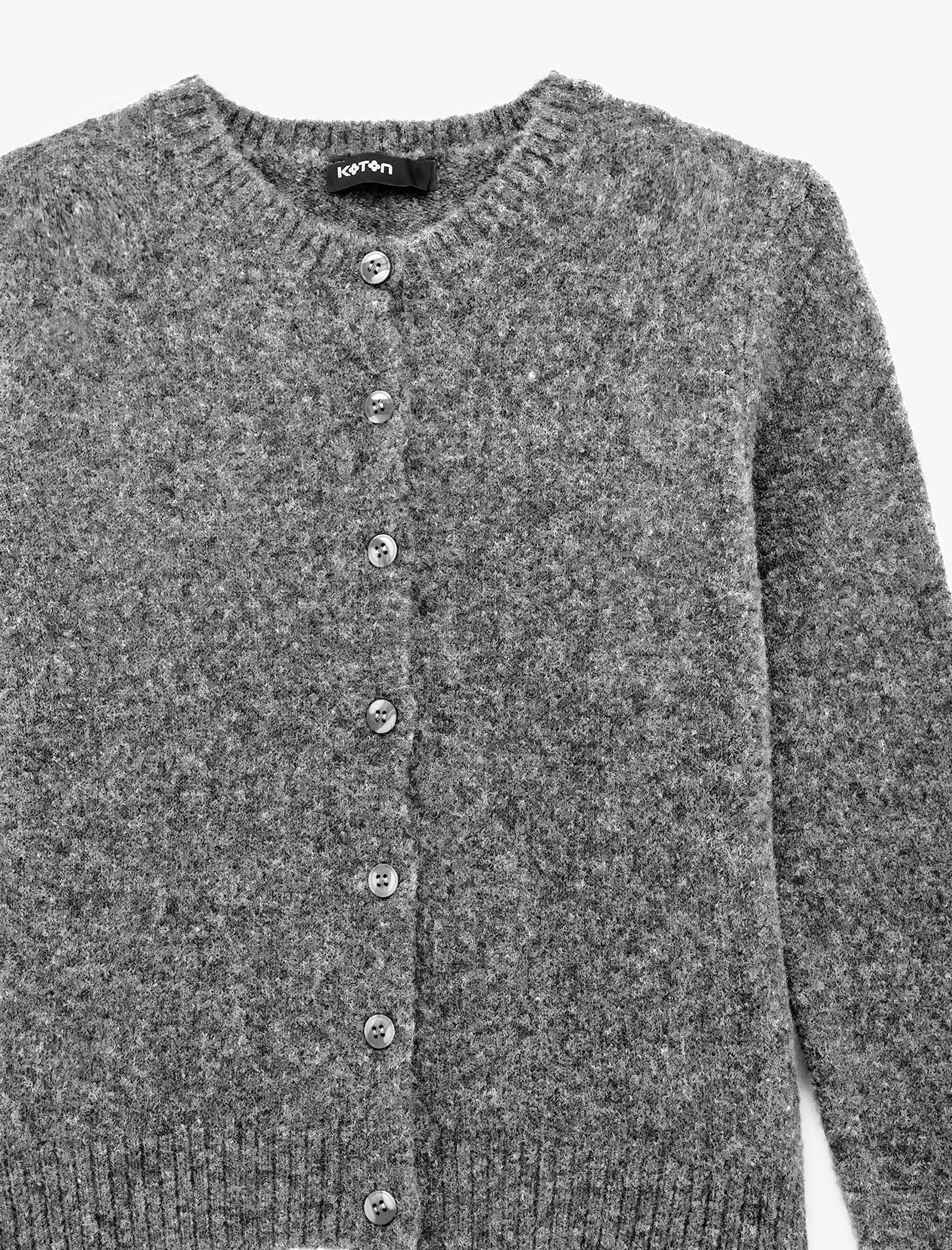   Uzun Kollu Bisiklet Yaka Düğmeli Triko Hırka