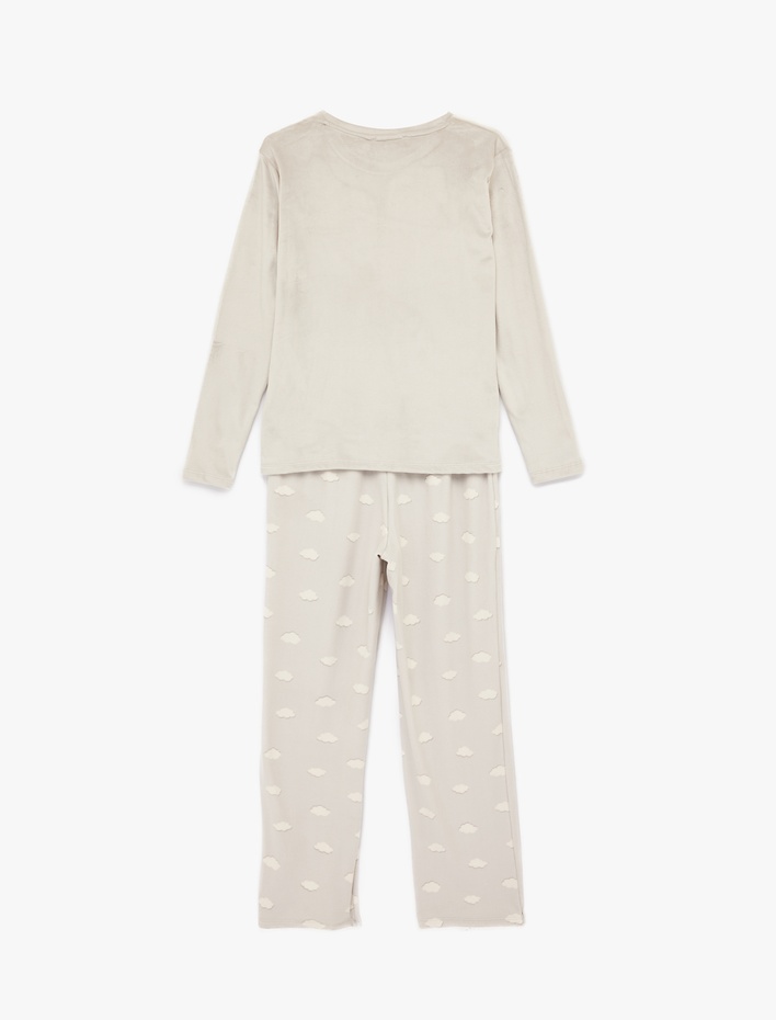  Uzun Kollu Bisiklet Yaka Rahat Kalıp Bulutlu Pijama Takımı