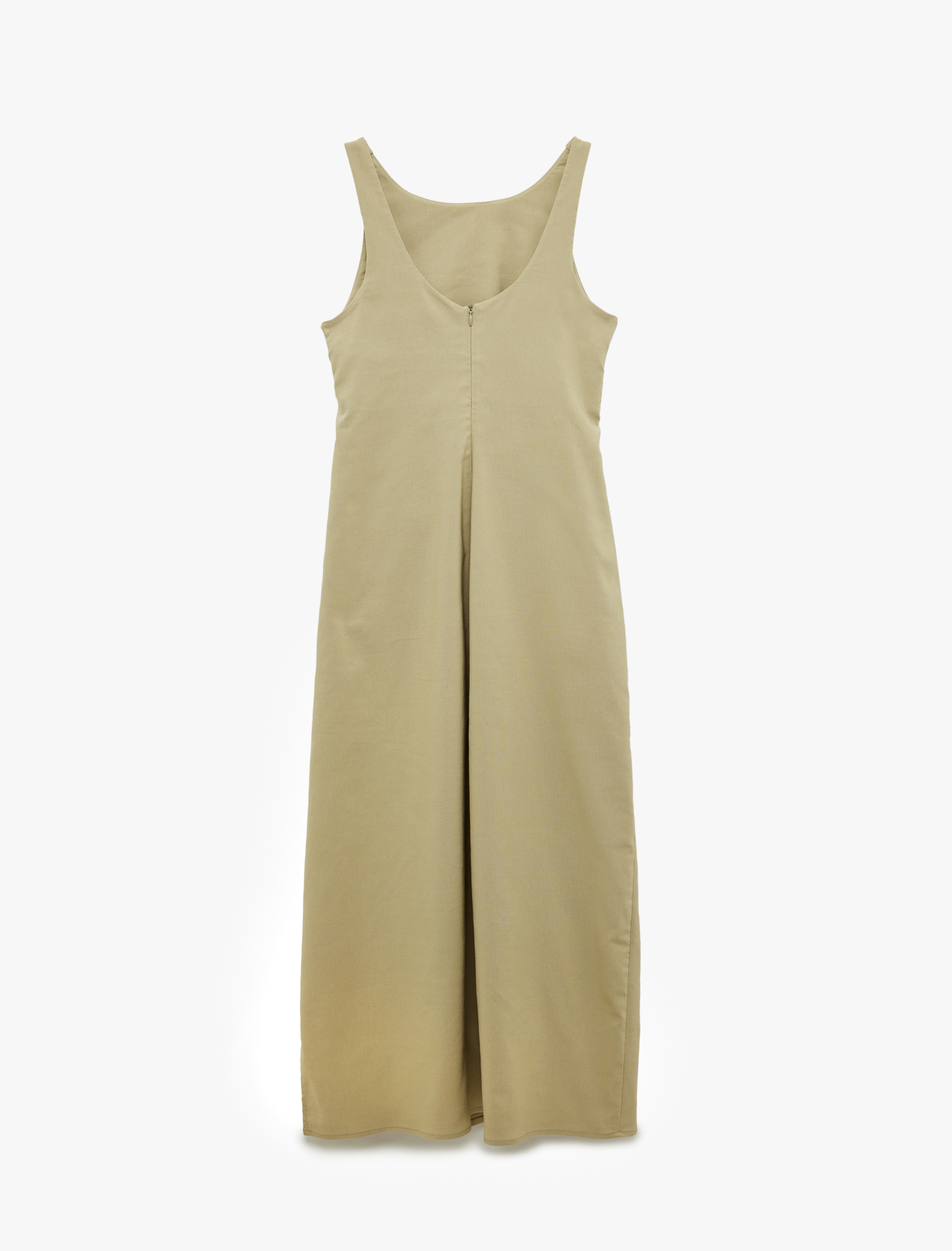   Slim Fit Kolsuz Yuvarlak Yaka Yırtmaçlı Askılı Midi Boy Elbise