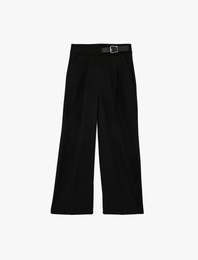 Yarım Kemer Detaylı Pileli Cepli Geniş Paça Kumaş Pantolon