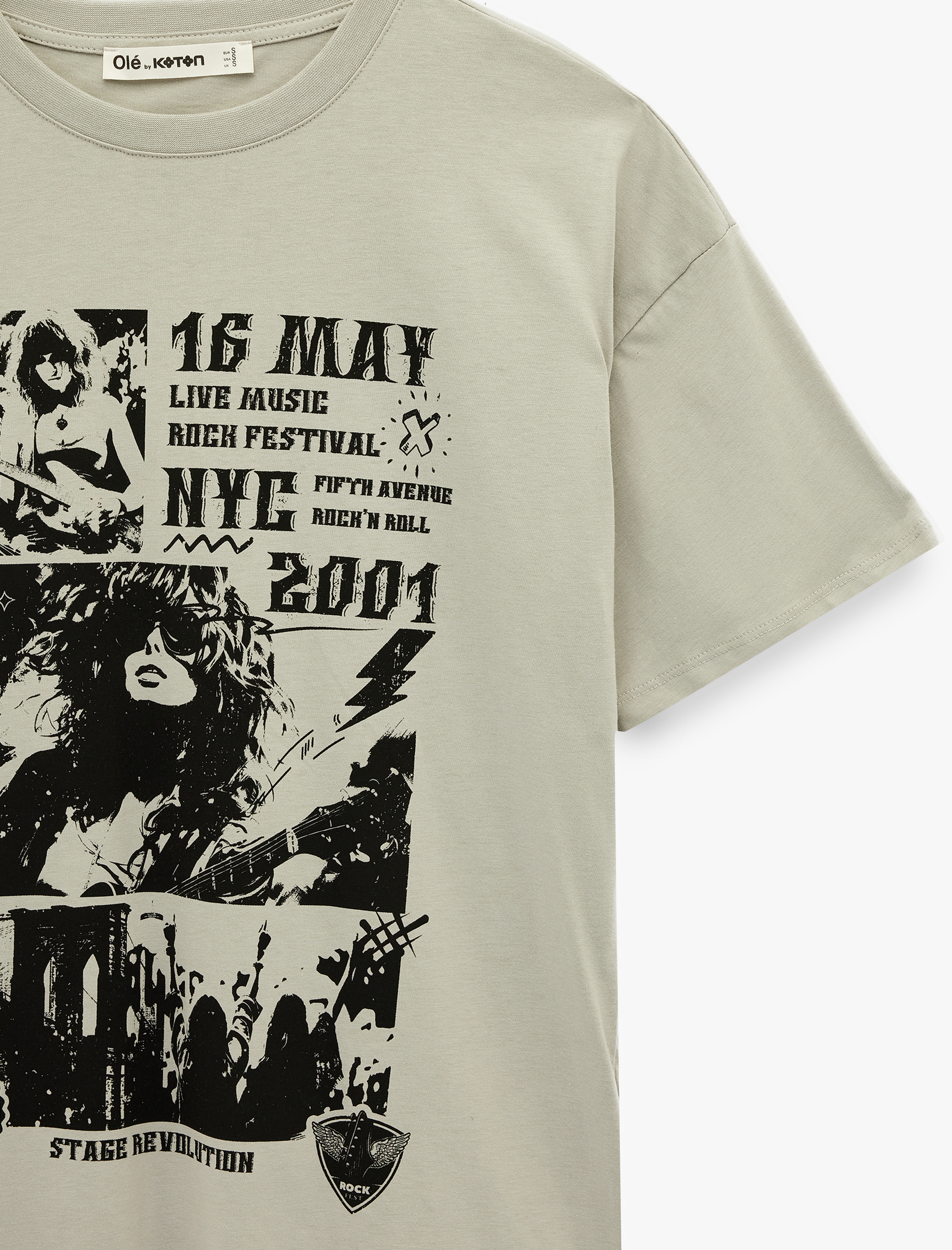   Rahat Kalıp Kısa Kollu Bisiklet Yaka Pamuklu Baskılı Tişört