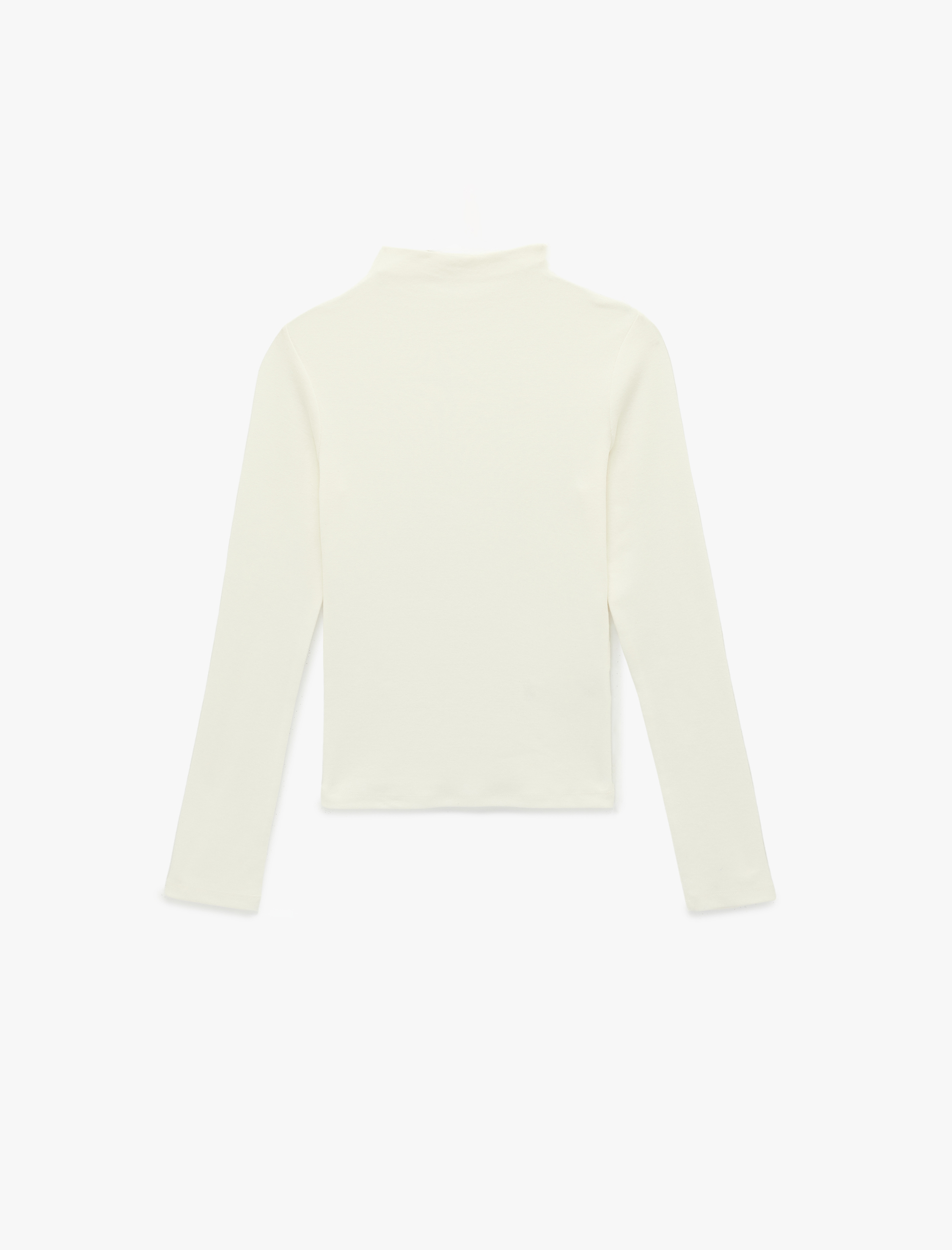   Dik Yaka Slim Fit Uzun Kollu Tişört