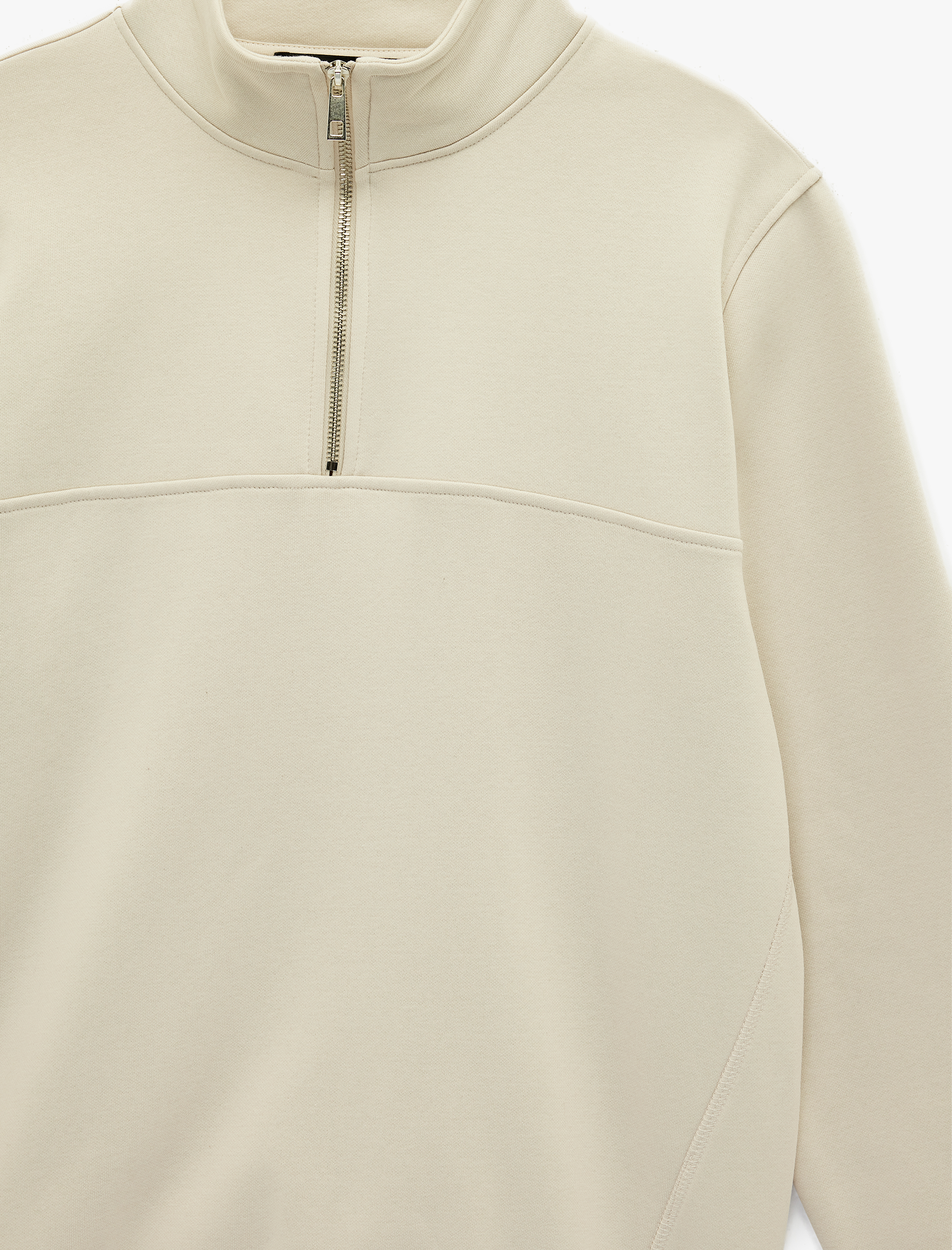   Regular Fit Dikiş Detaylı Uzun Kollu Yarım Fermuarlı Sweatshirt
