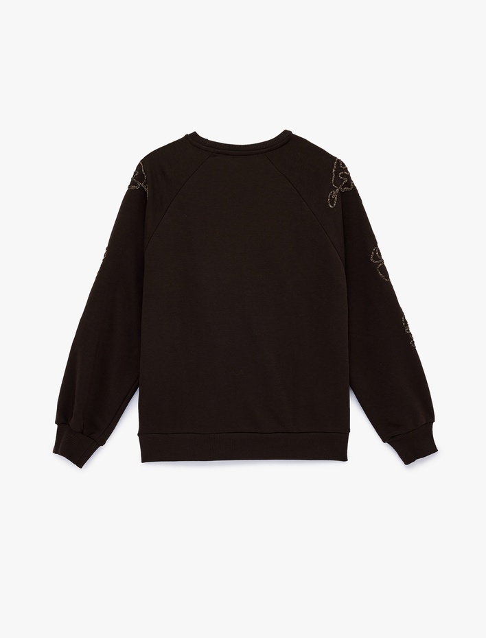  Uzun Kollu Çiçekli Boncuk İşlemeli Bisiklet Yaka Oversize Sweatshirt