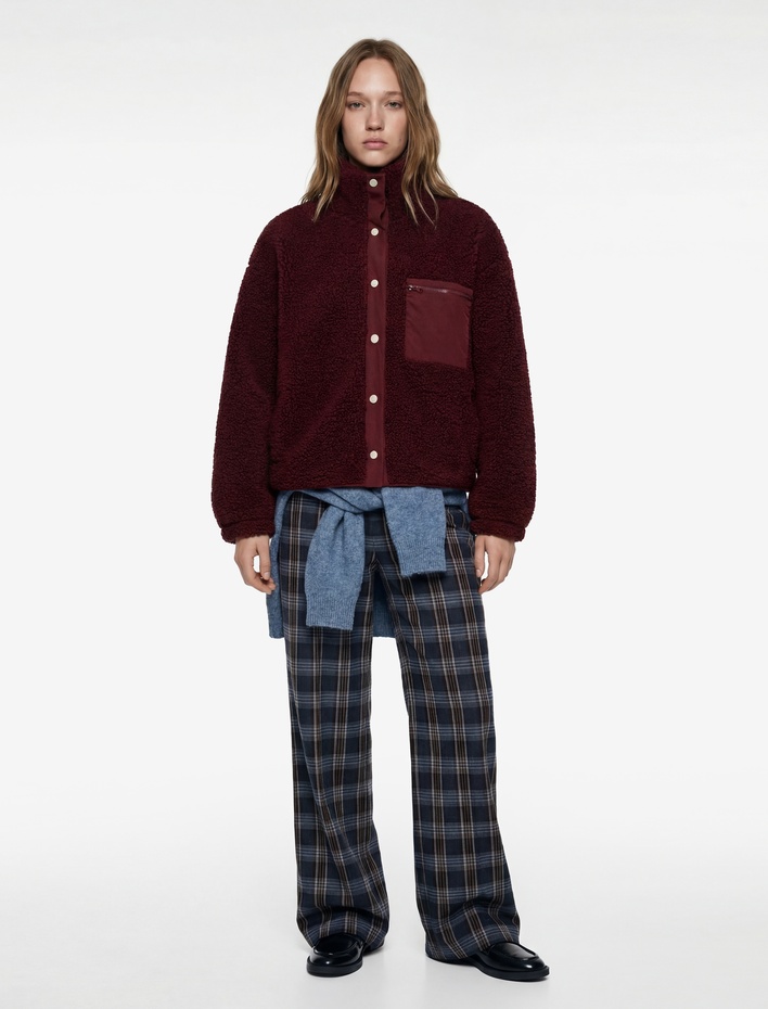  Dik Yaka Fermuar Cep Detaylı Çıtçıt Düğmeli Oversize Peluş Ceket