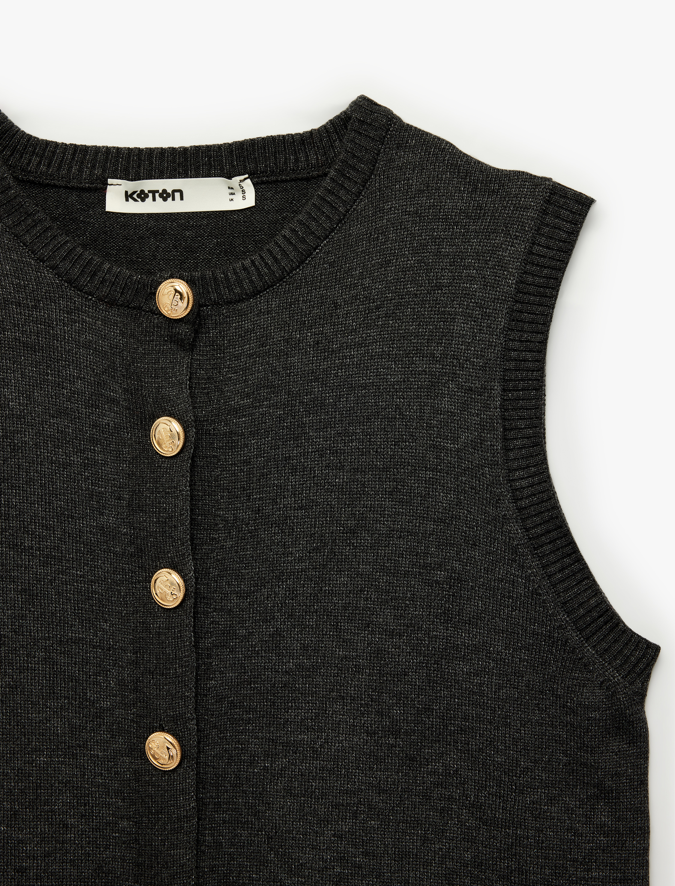   Gold Düğmeli Bisiklet Yaka Triko Yelek