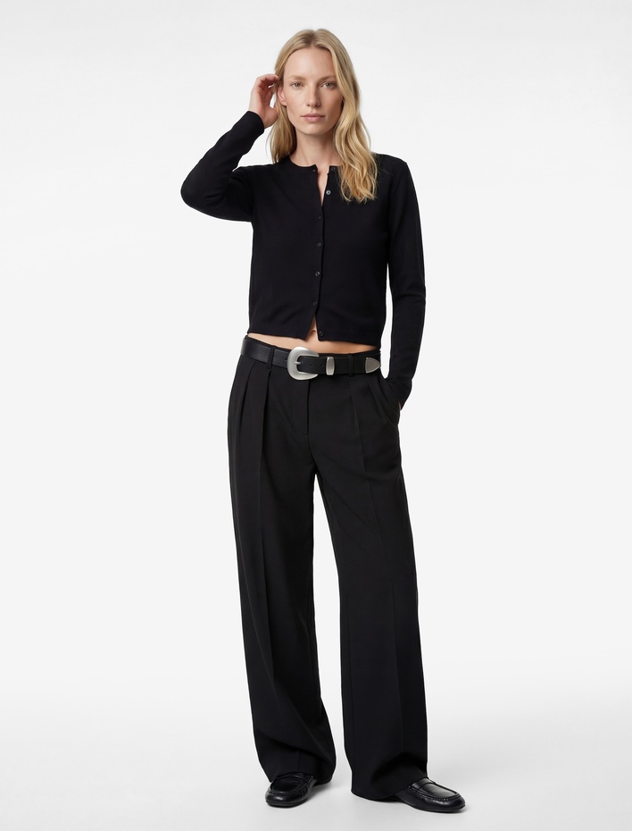  Uzun Kollu Düğmeli Bisiklet Yaka Triko Hırka