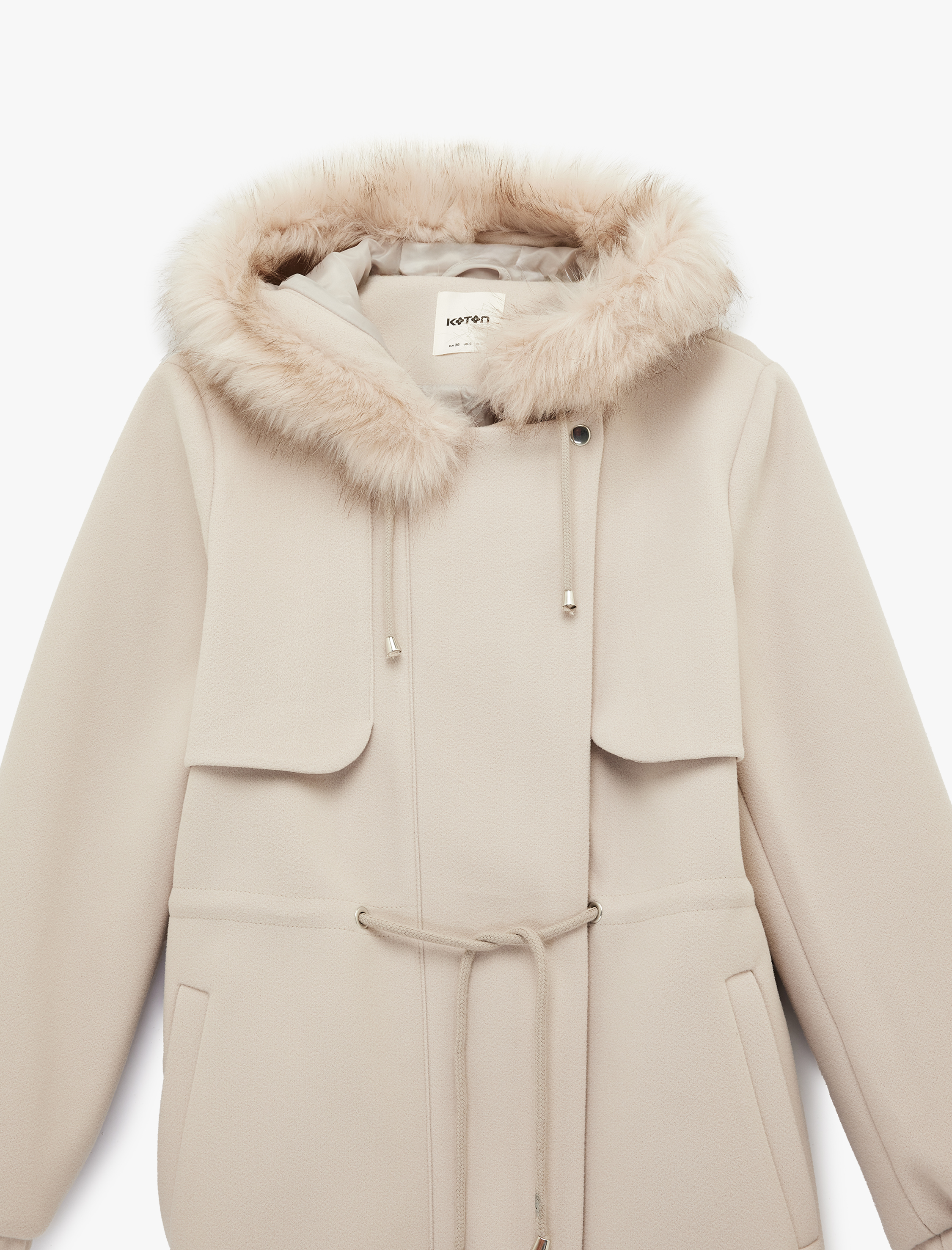   Uzun Kollu Cepli Bağlama Detaylı Suni Kürk Kapüşon Detaylı Kaşe Kaban