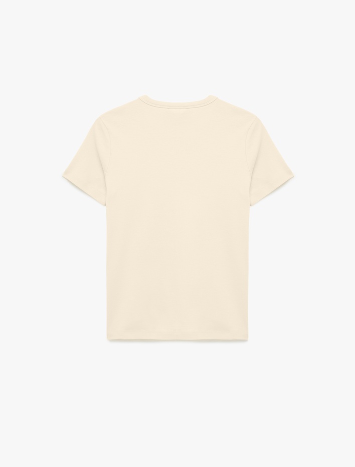  Slim Fit Pamuklu Kısa Kollu Bisiklet Yaka Basic Tişört