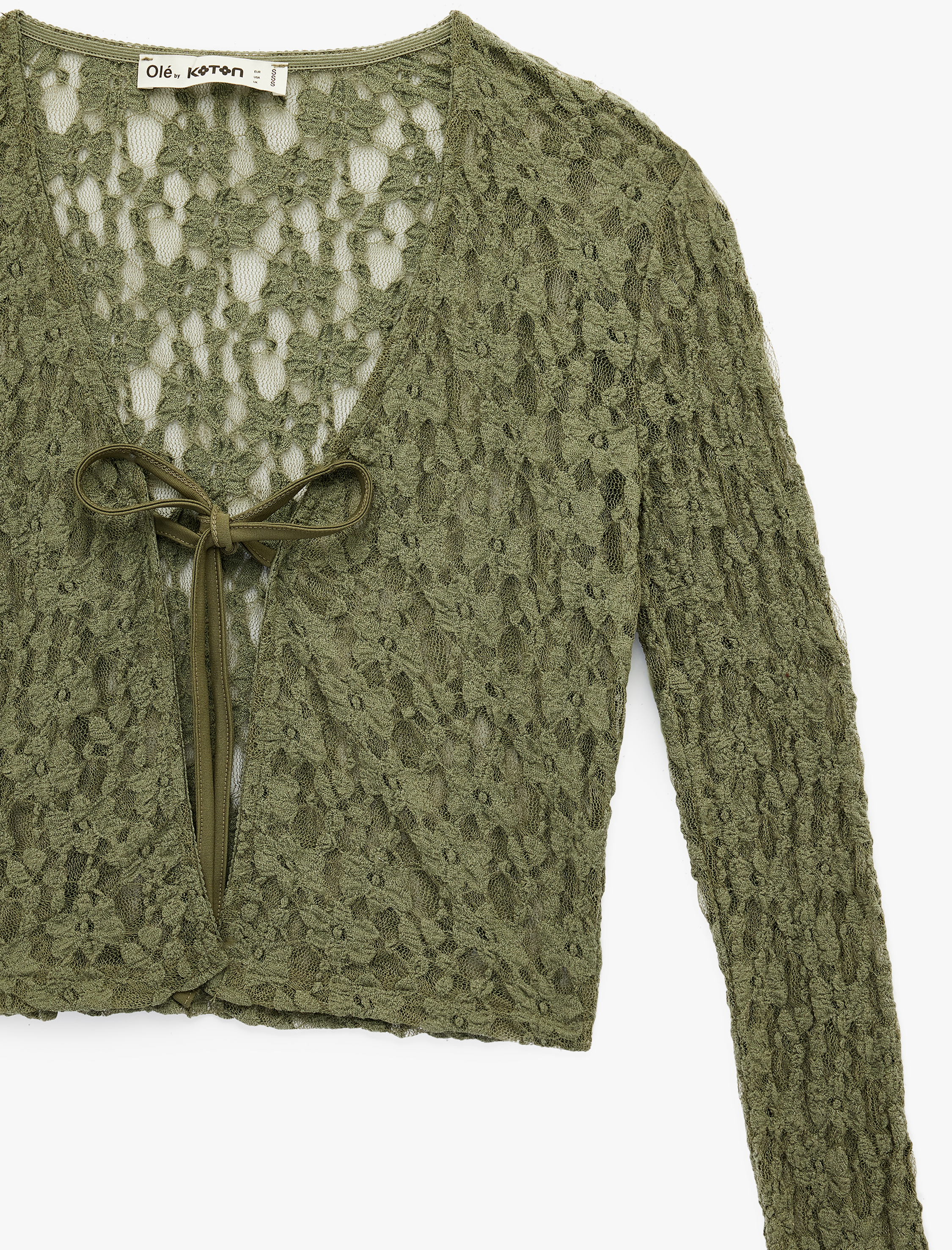   Uzun Kollu V Yaka Bağlama Detaylı Fiyonklu Dantel Hırka