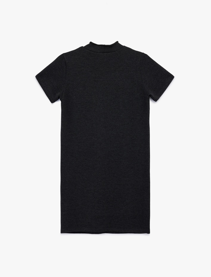  Hafif Dik Yaka Kısa Kollu Slim Fit Mini Elbise