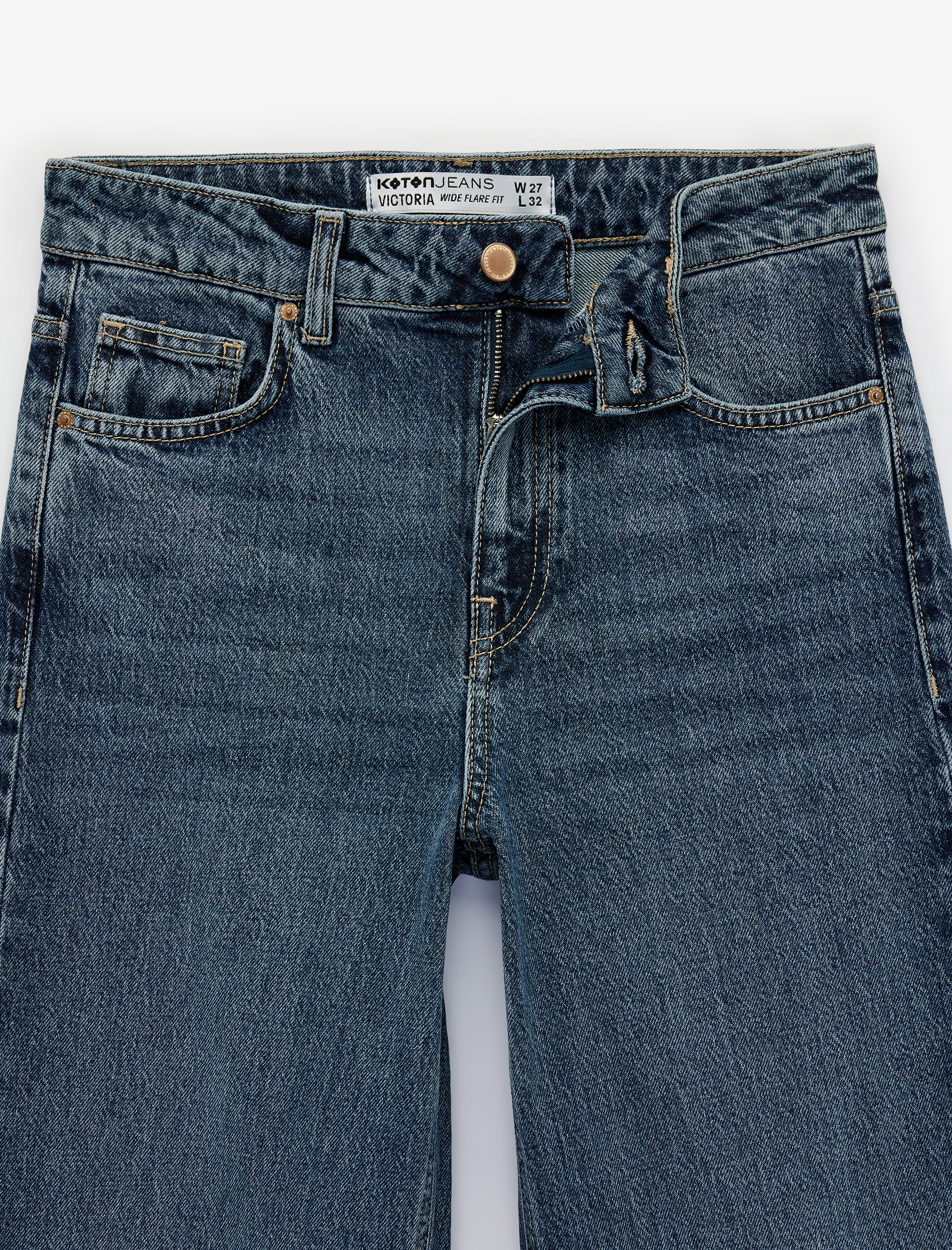   Düğmeli Cepli Normal Bel Pamuklu Rahat Kalıp İspanyol Paça Denim Pantolon