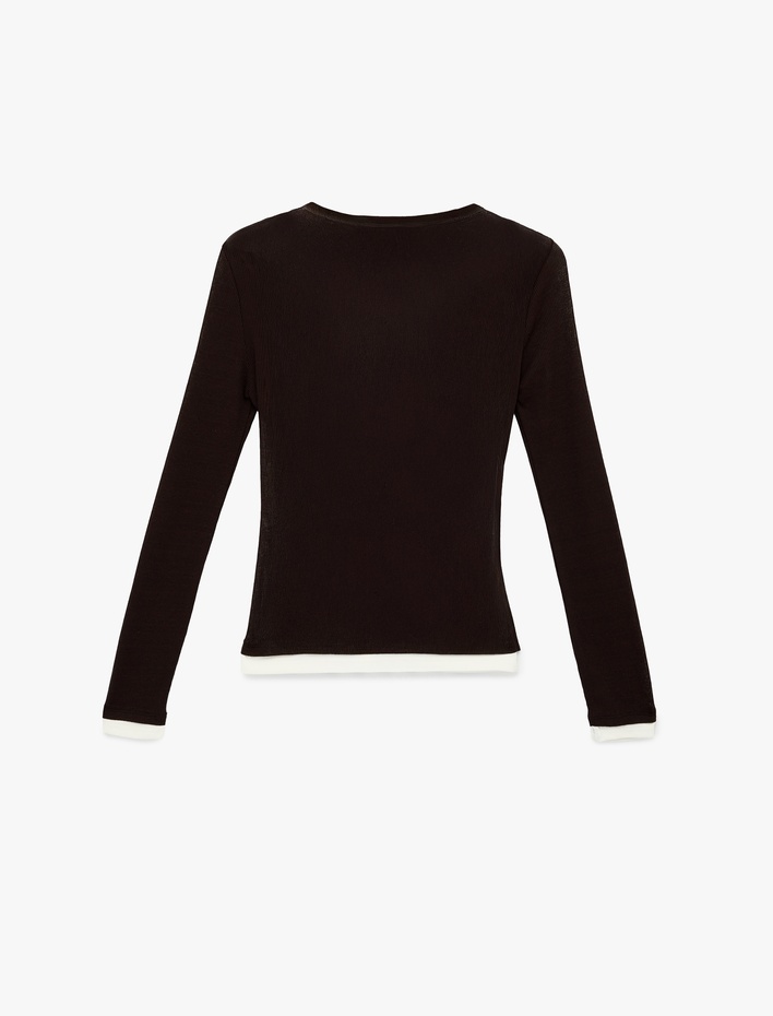  Regular Fit Uzun Kollu Degaje Yaka Renk Kontrastlı Tişört