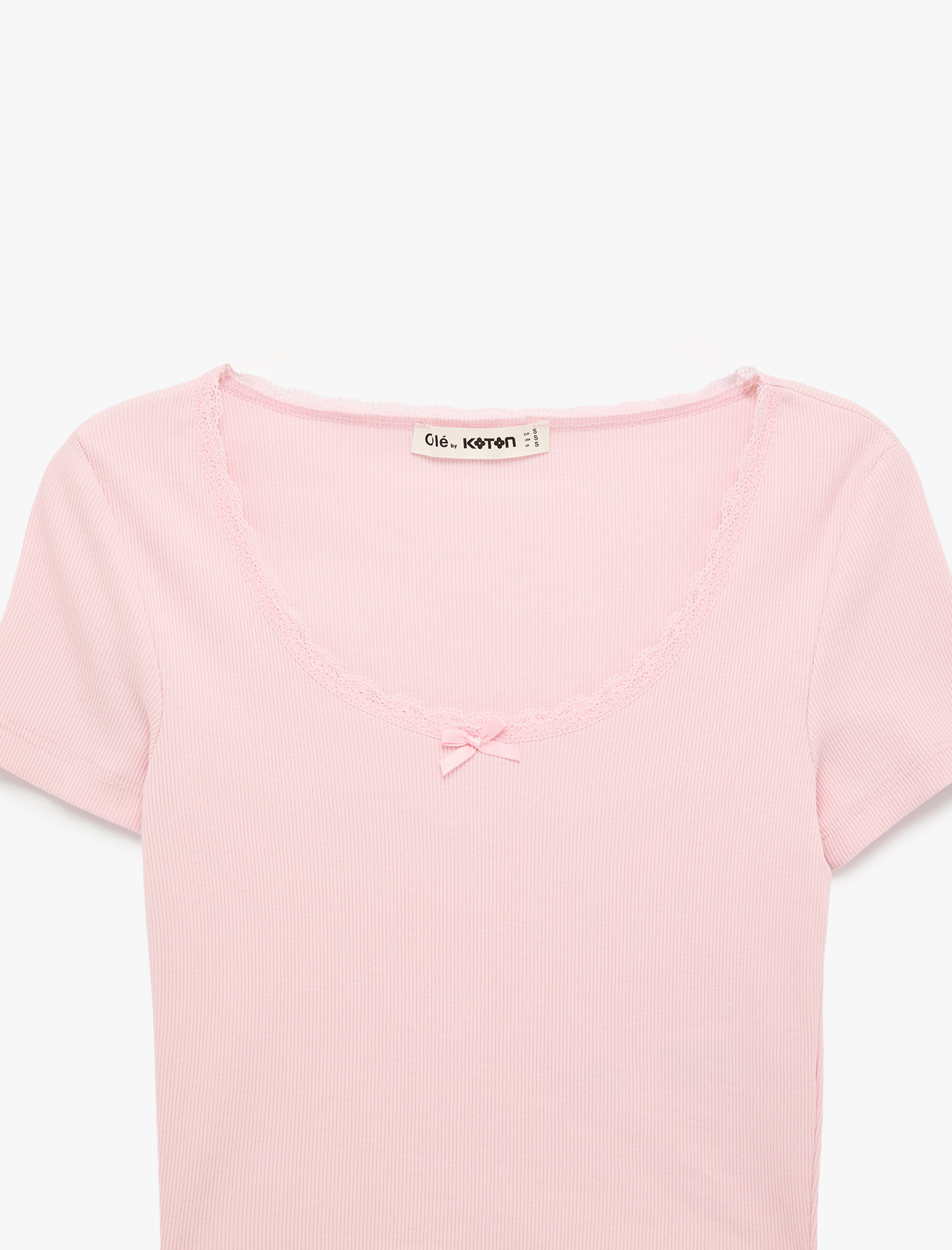   Kısa Kollu U Yaka Slim Fit Pamuklu Crop Tişört