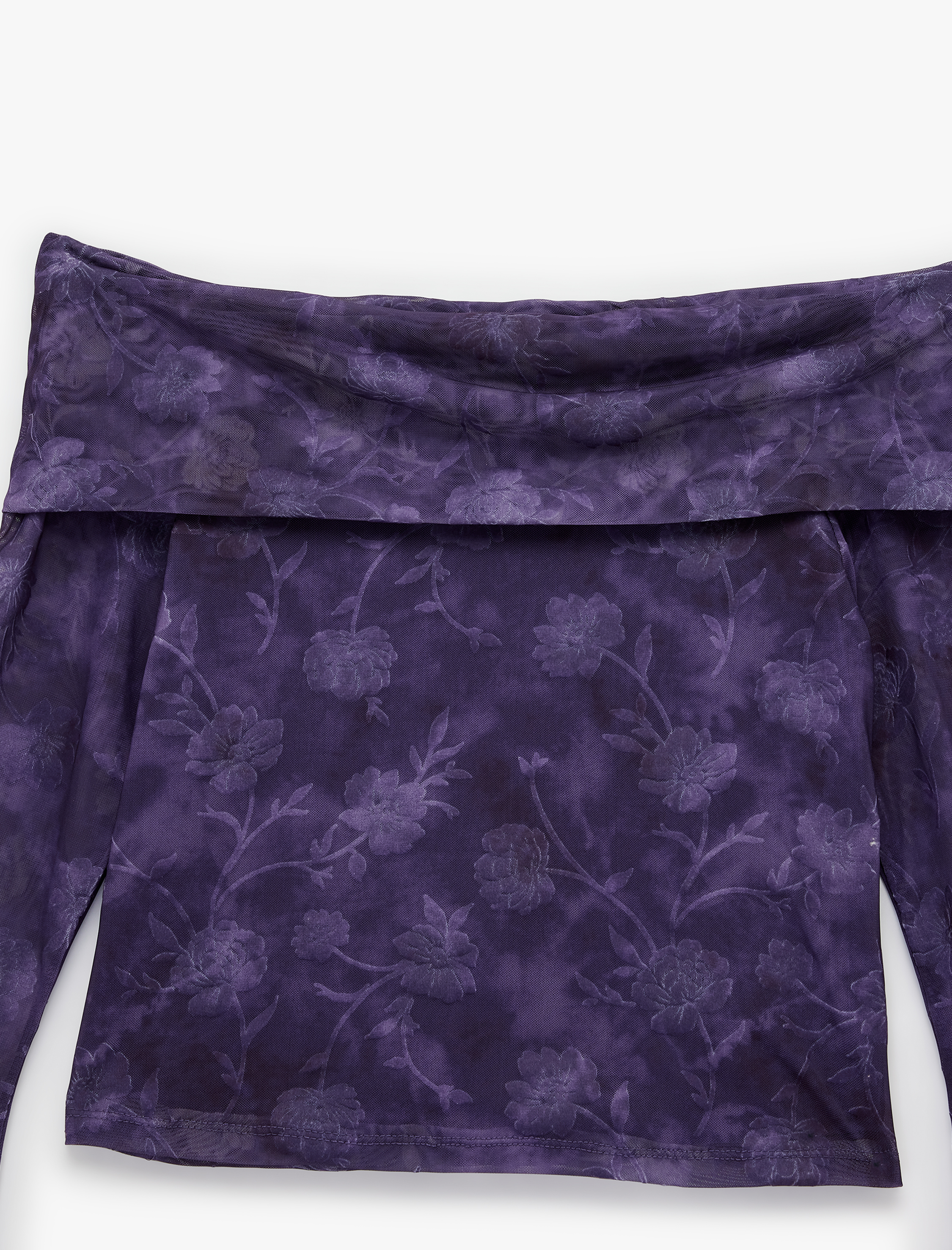   Omuzu Açık Uzun Kollu Slim Fit Batik Desenli Tişört