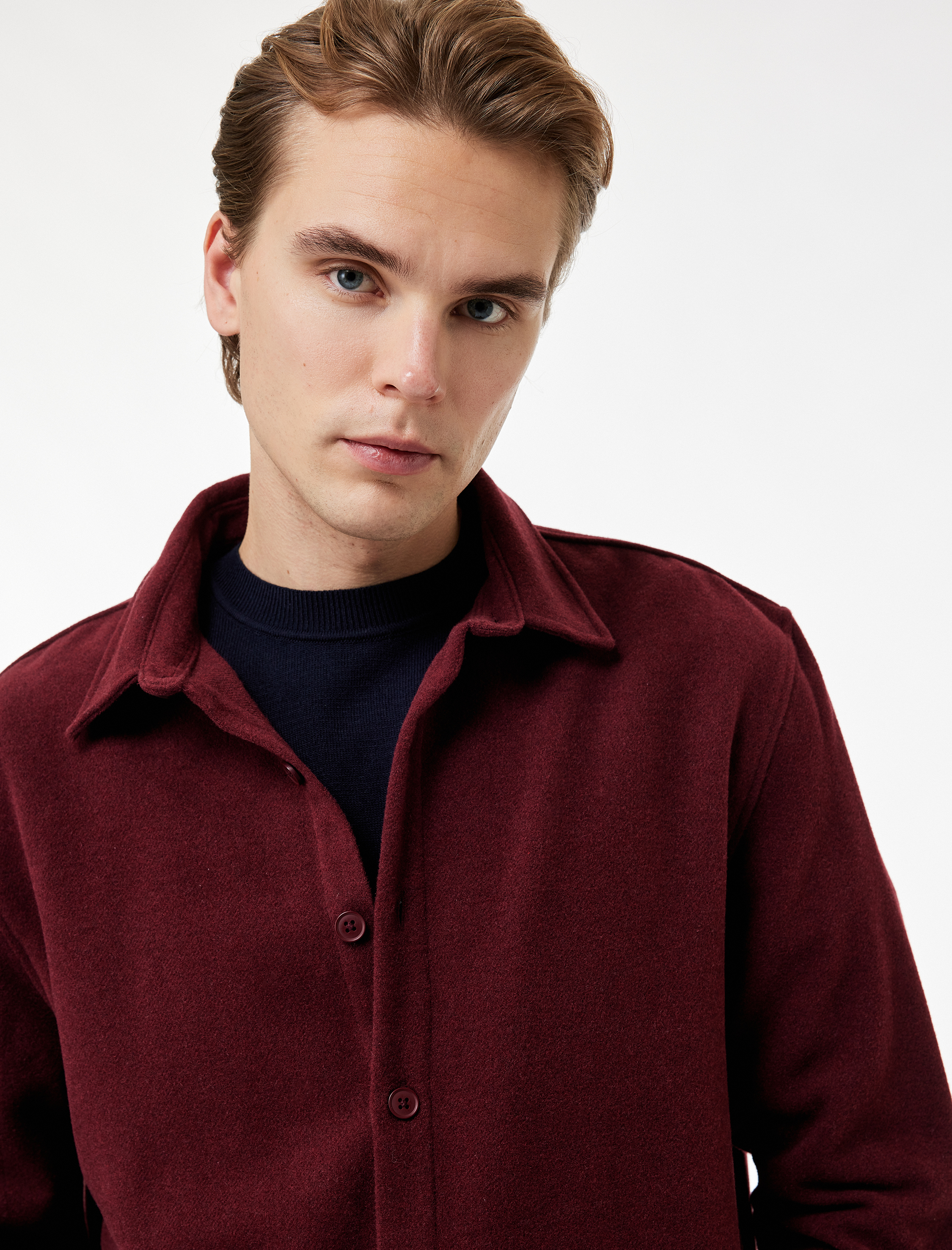   Regular Fit Uzun Kollu Düğmeli Klasik Yaka Gömlek