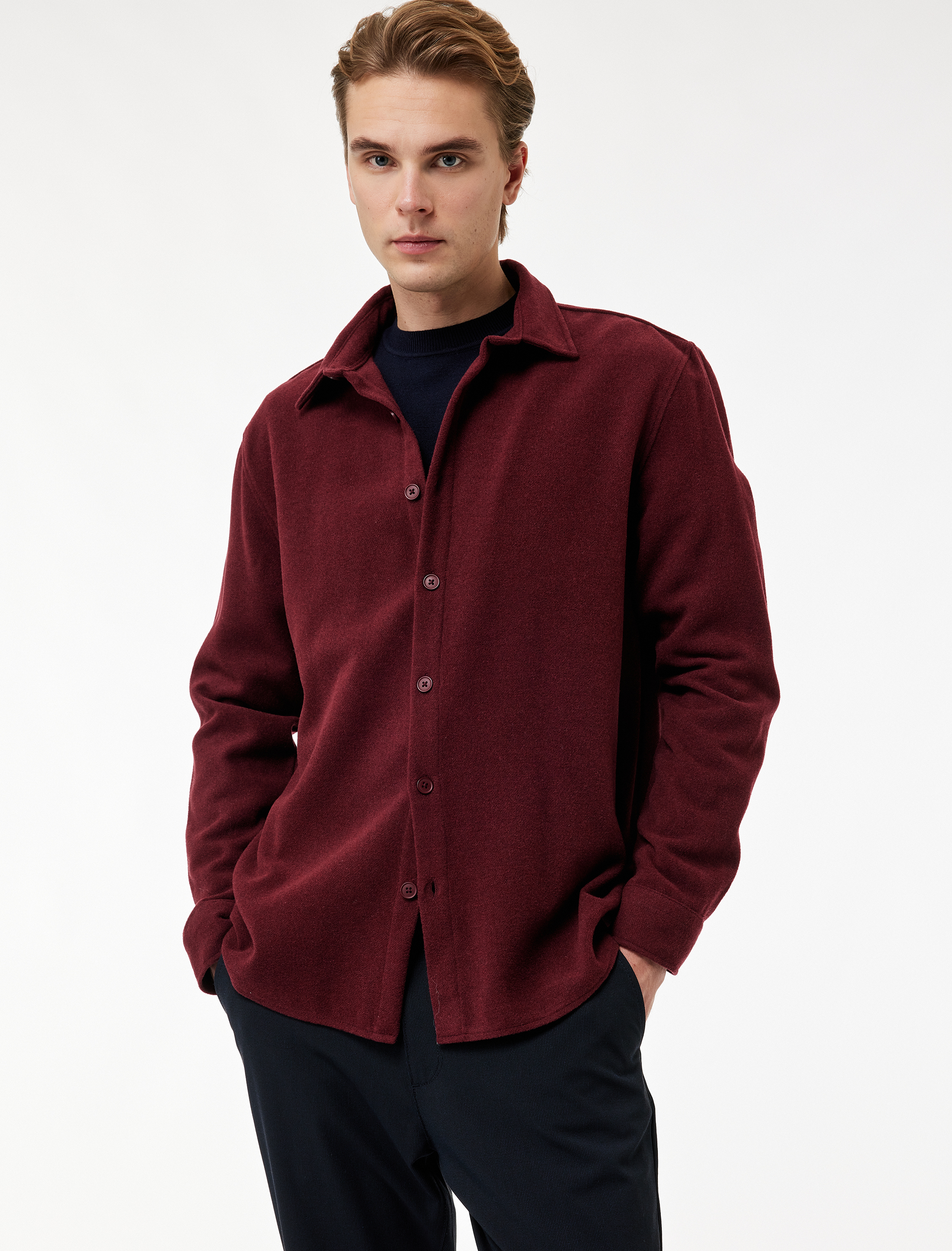   Regular Fit Uzun Kollu Düğmeli Klasik Yaka Gömlek