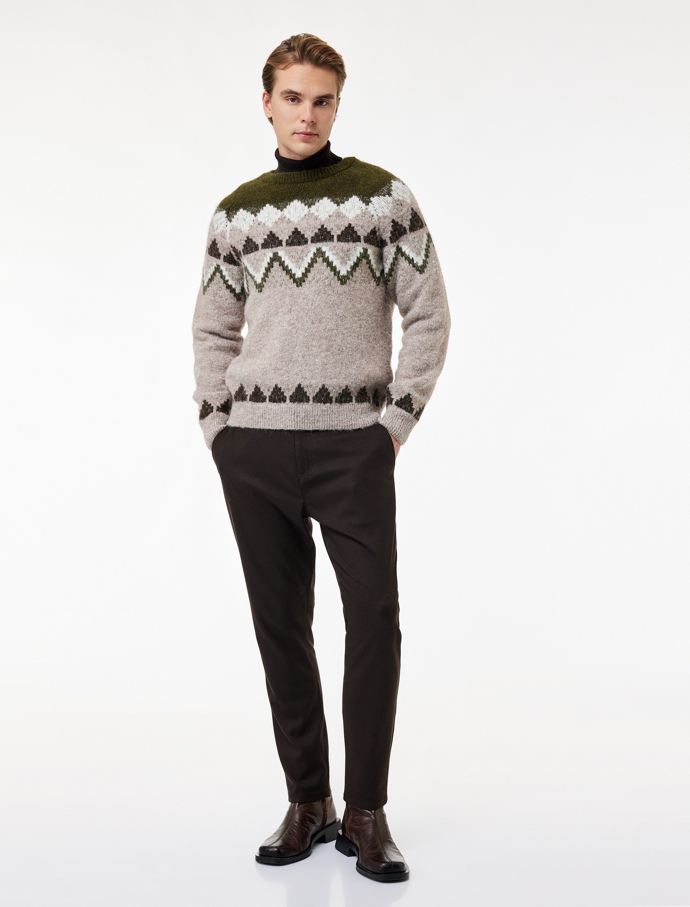   Uzun Kollu Bisiklet Yaka Desenli Triko Kazak