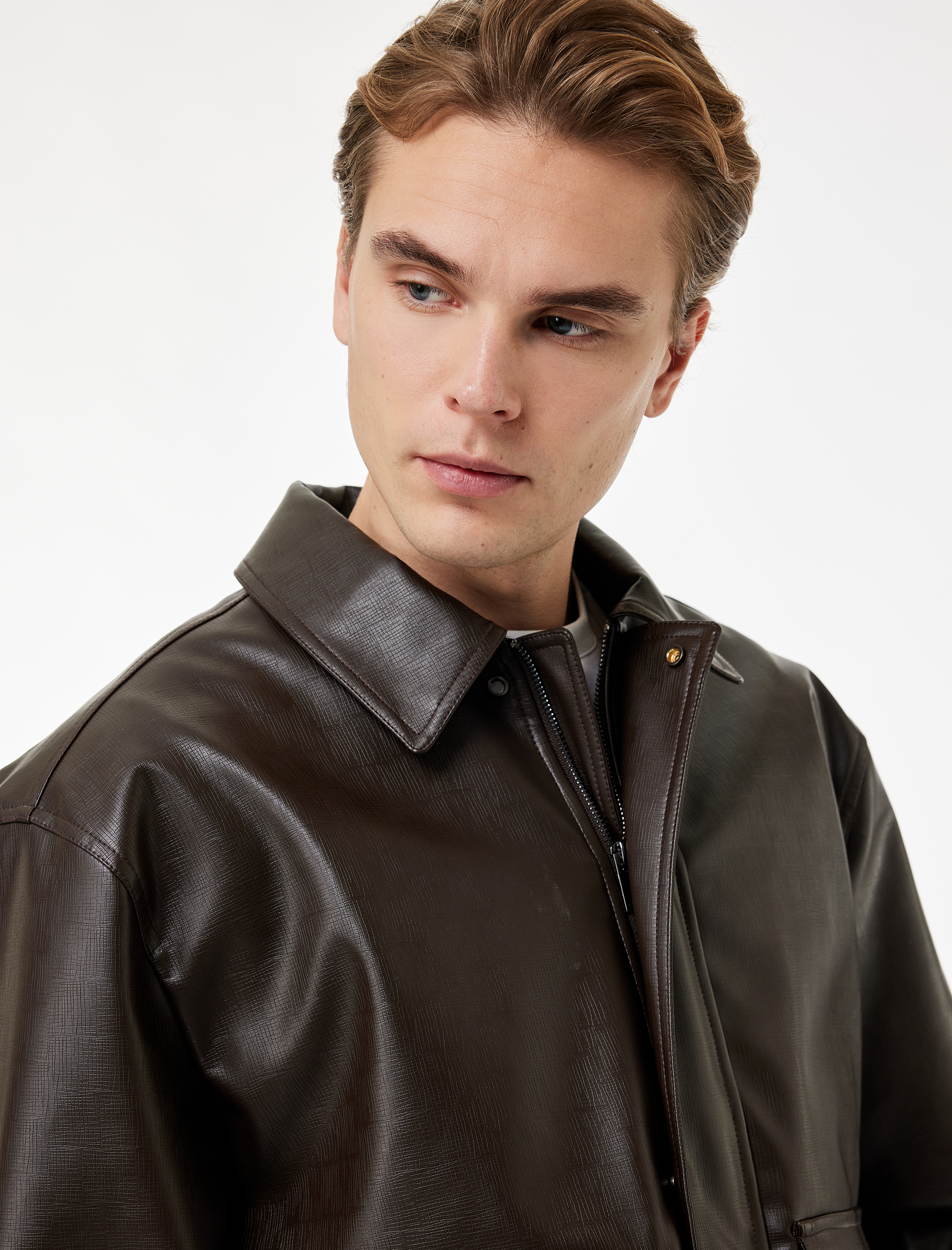   Gömlek Yaka Beli Lastikli Uzun Kollu Kapaklı Cepli Suni Deri Ceket